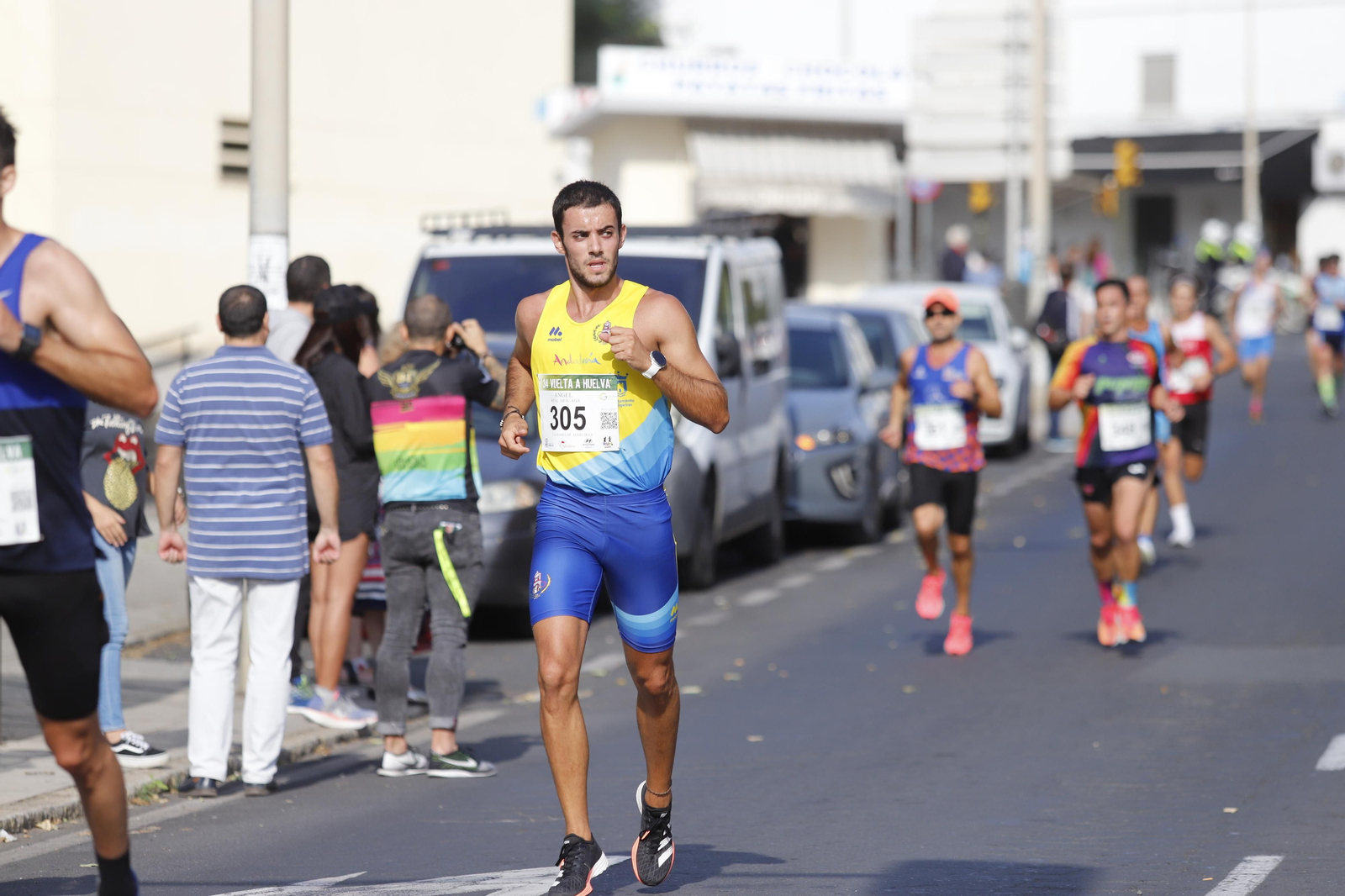 Las imágenes de la vuelta a Huelva de atletismo