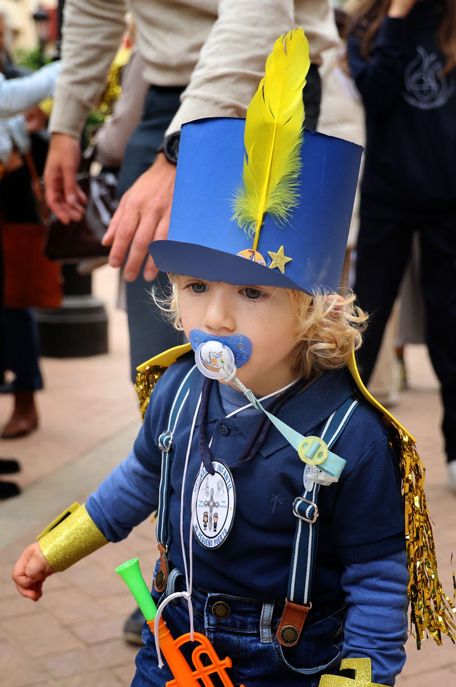Imágenes de la procesión de la 'Escuela Infantil Mi Pequeño Puerto'