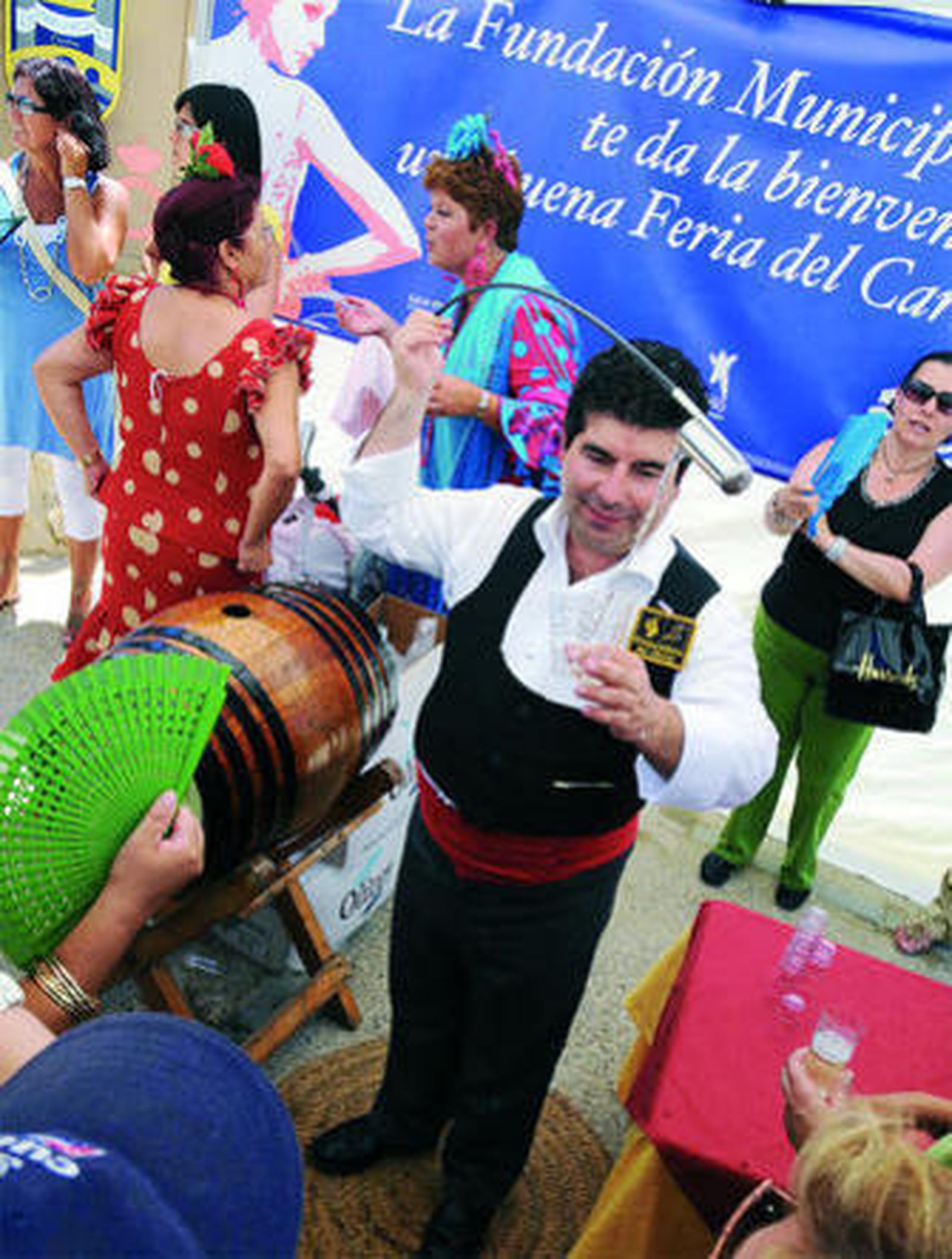 Tampoco faltó ayer la copa de manzanilla.