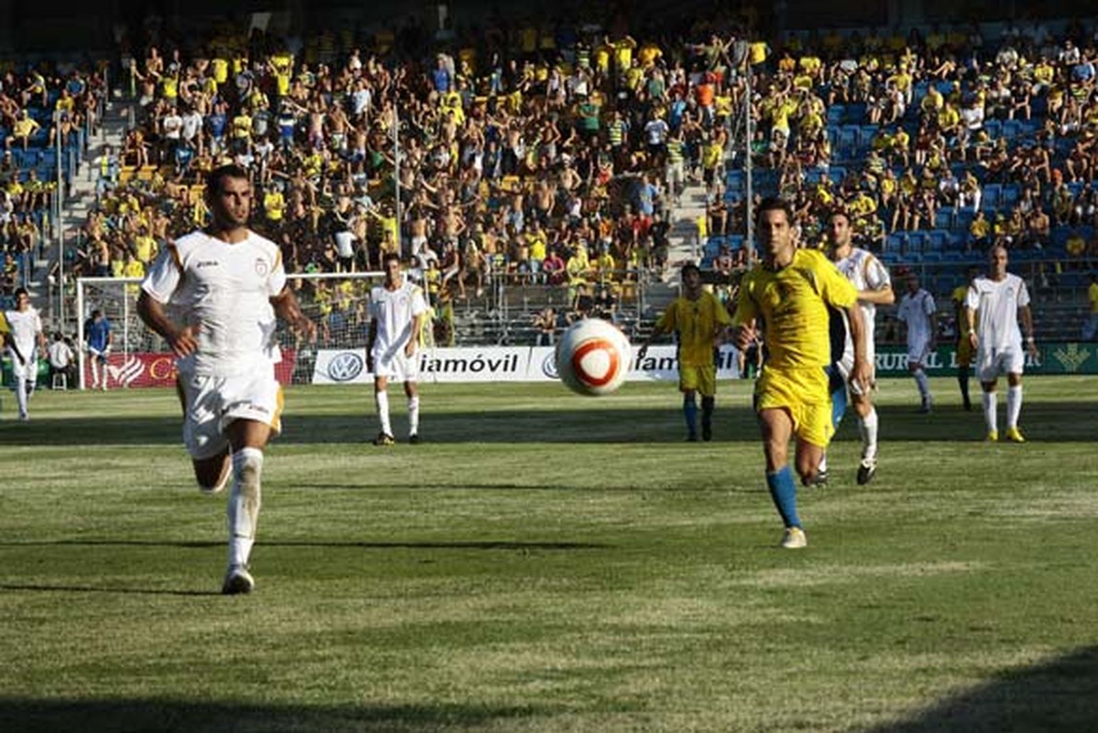 El Cádiz gana en casa el primer partido de la liga

Foto: Lourdes de Vicente
