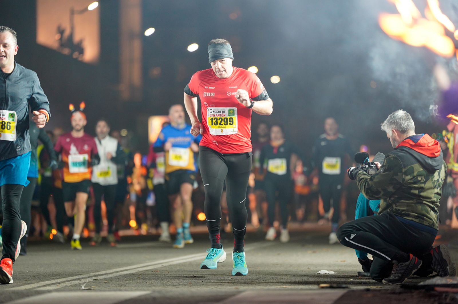 En imágenes: búscate en tu llegada a meta de la Carrera de San Antón 2026 (11)