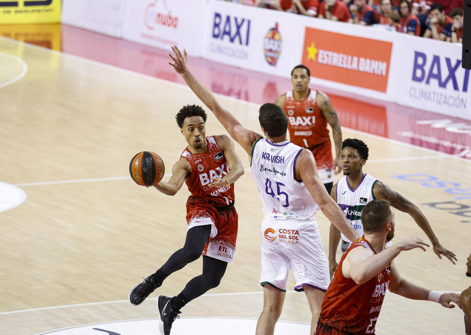 El Baxi Manresa - Unicaja, en fotos