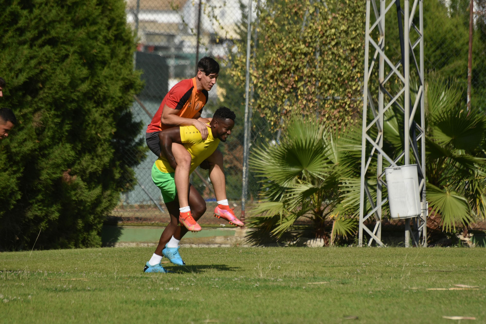 Primer entrenamiento de pretemporada de la UD Los Barrios