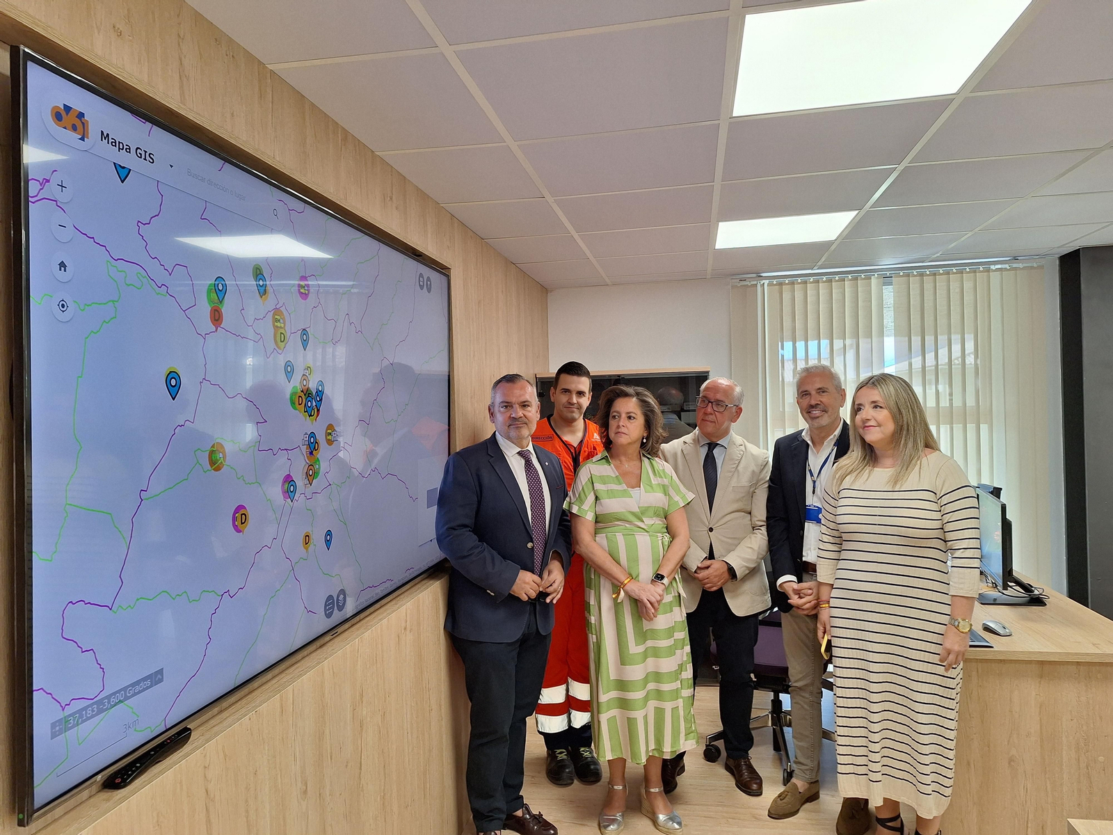 La consejera de Salud y Consumo, Catalina García, inaugura la nueva sala de coordinación de urgencias y emergencias sanitarias del 061.