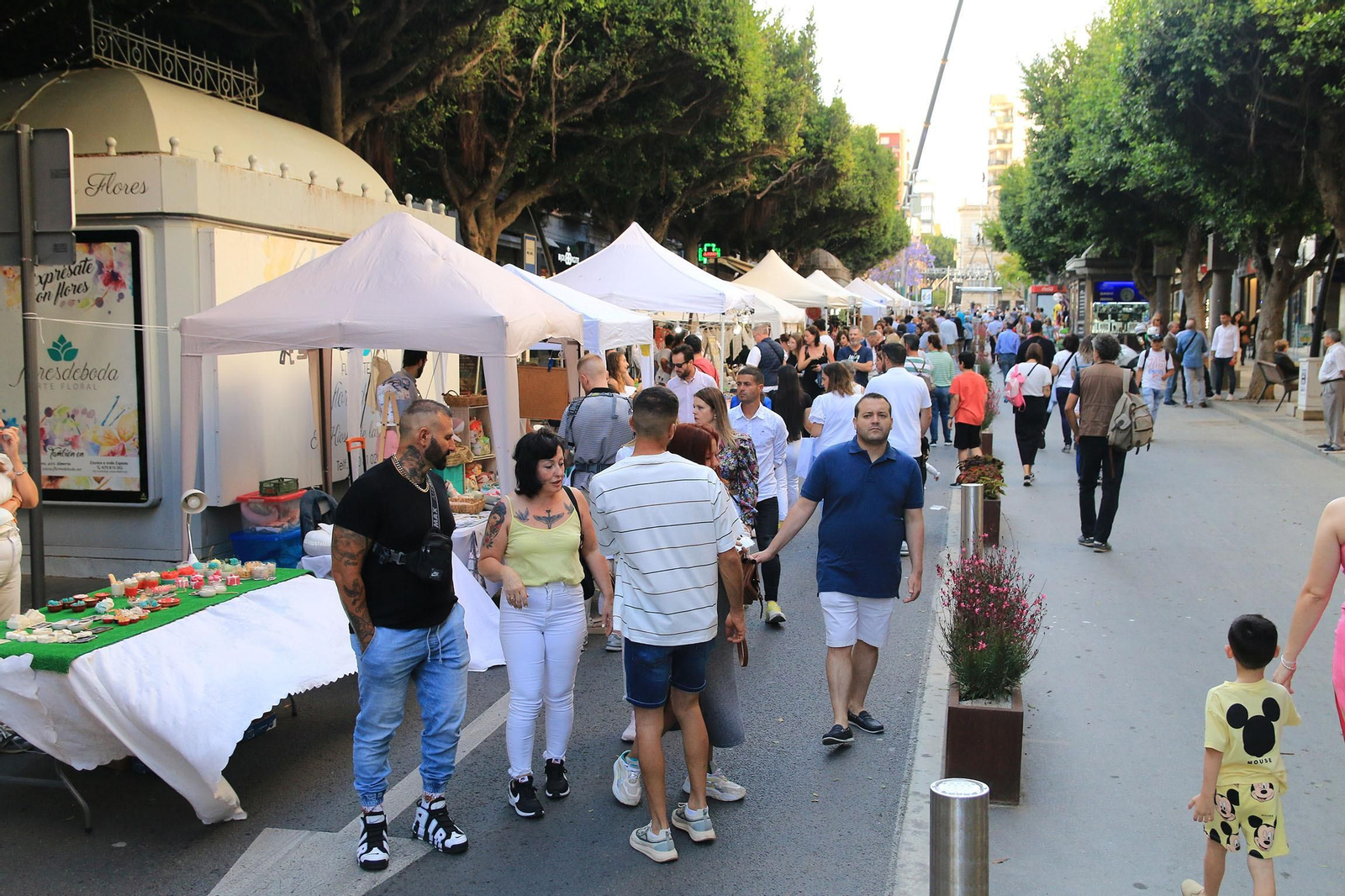 Imágenes de la Noche en Blanco, en Almería