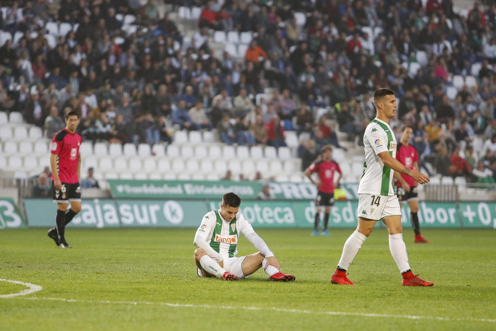 El Córdoba CF-Cultural Leonesa, en imágenes
