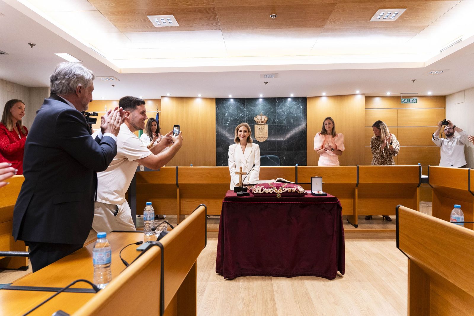 Julia Ibáñez toma posesión como nueva alcaldesa de El Ejido, en imágenes