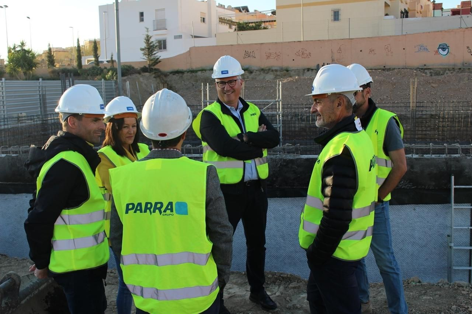 El alcalde, Ismael Torres, ha comprobado el rápido avance de las obras.