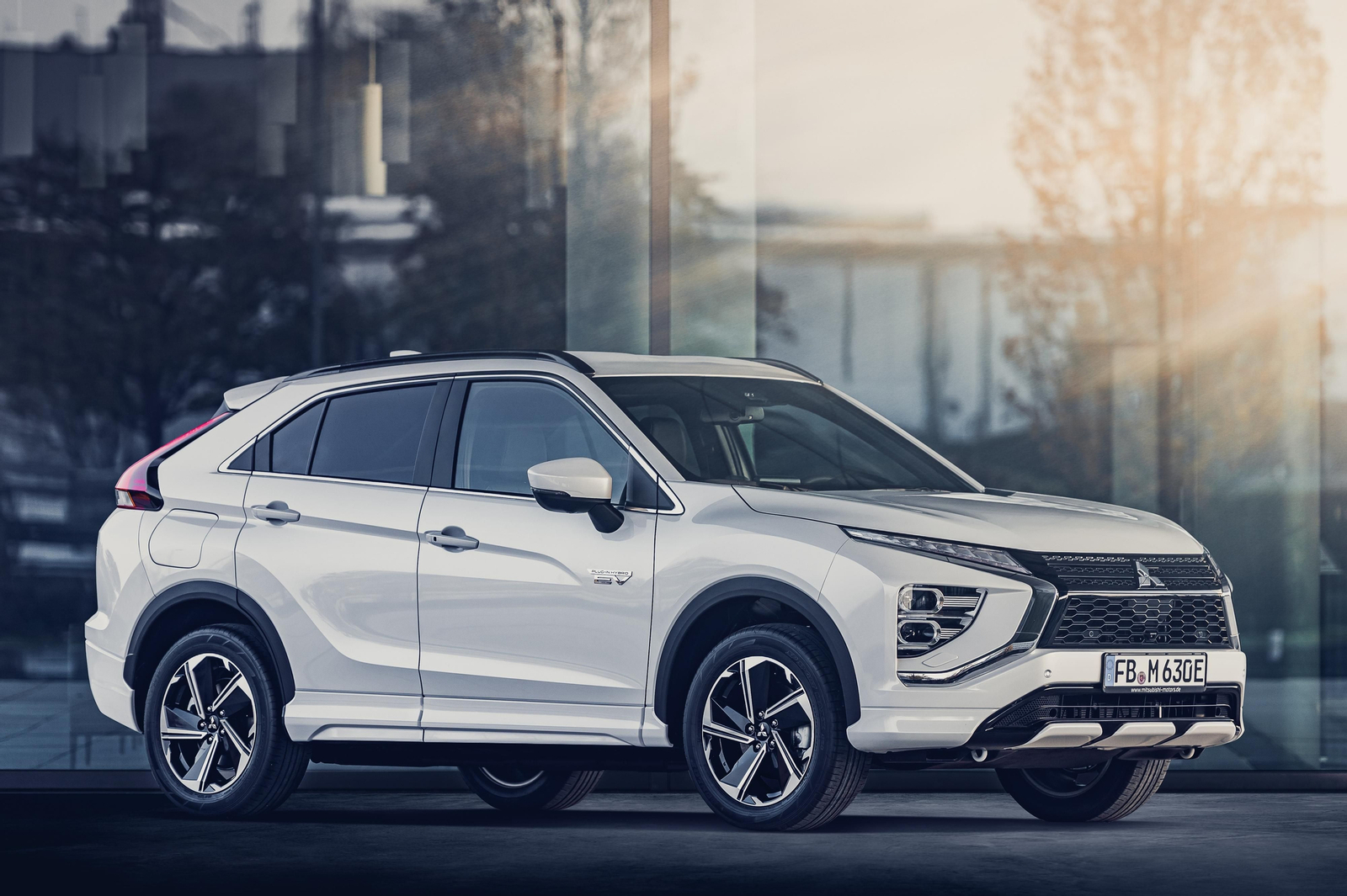 Mitsubishi Eclipse Cross PHEV, un híbrido enchufable listo para 2021