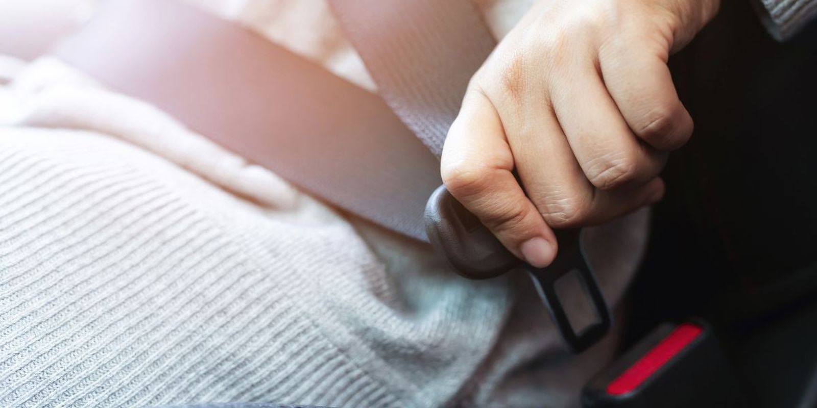 La DGT empieza una campaña para vigilar el uso de cinturón y sistemas de retención infantil