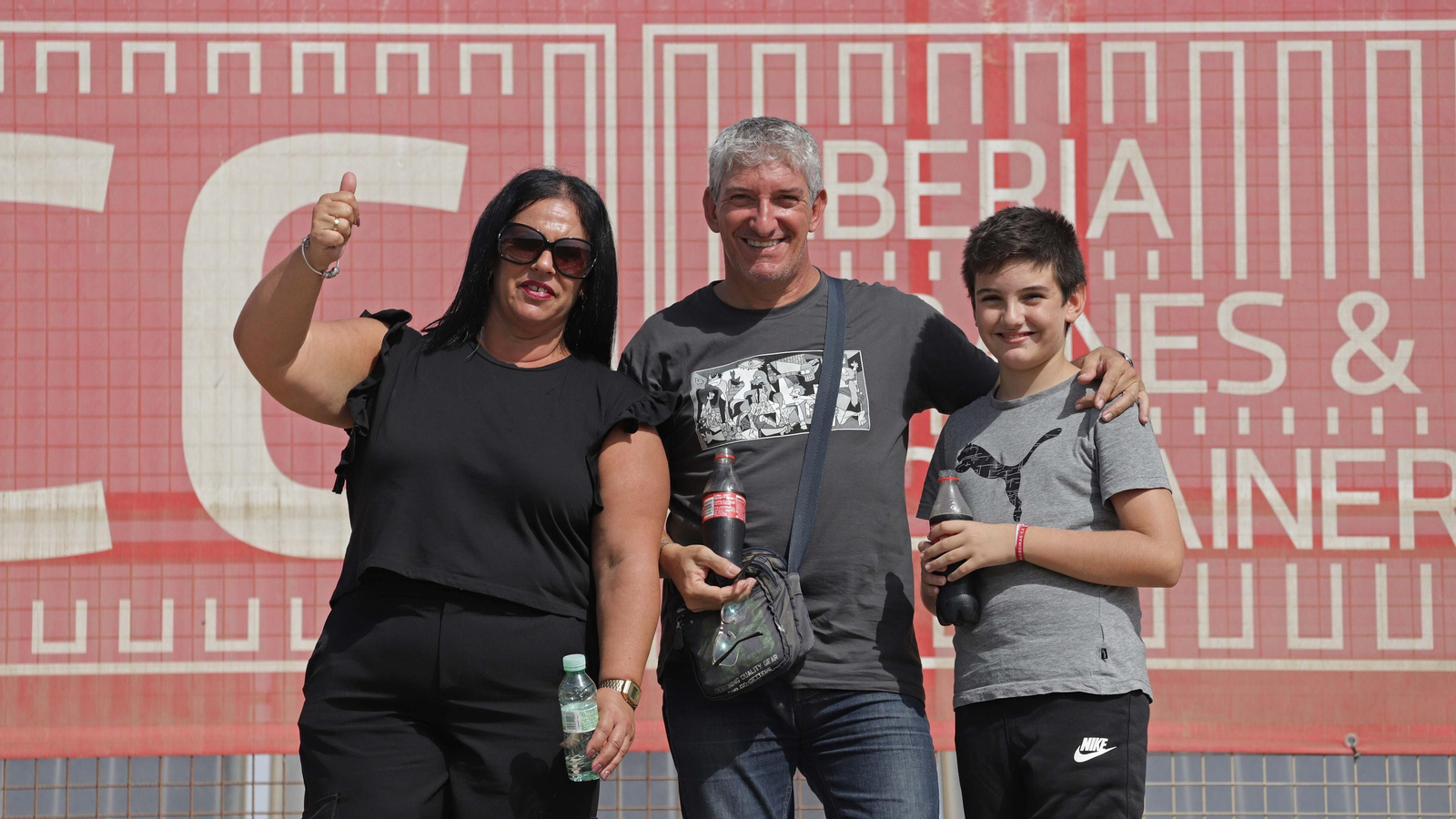 Fotos de la afición en el Nuevo Mirador