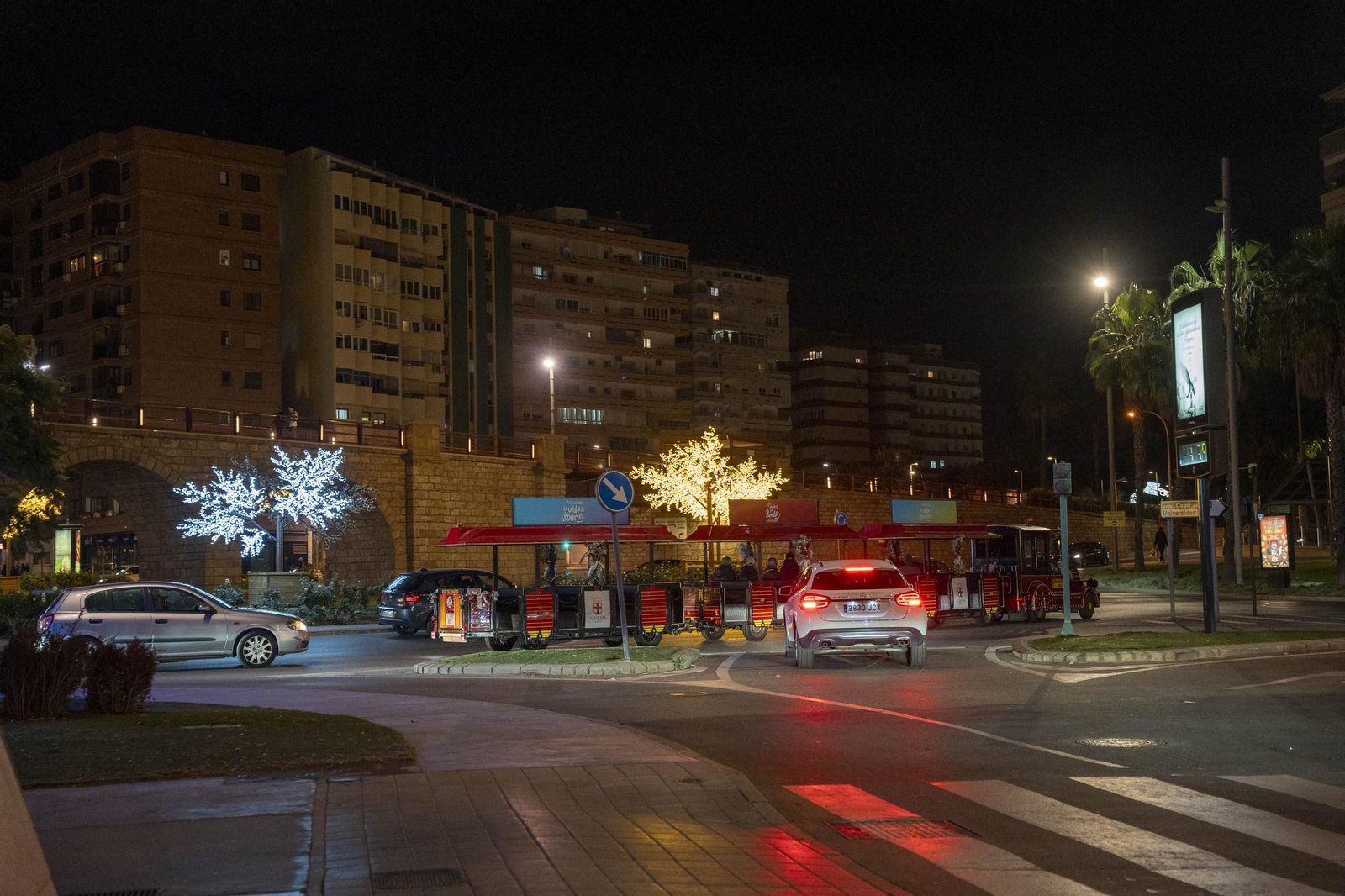 Las mejores imágenes del encendido navideño en Almería