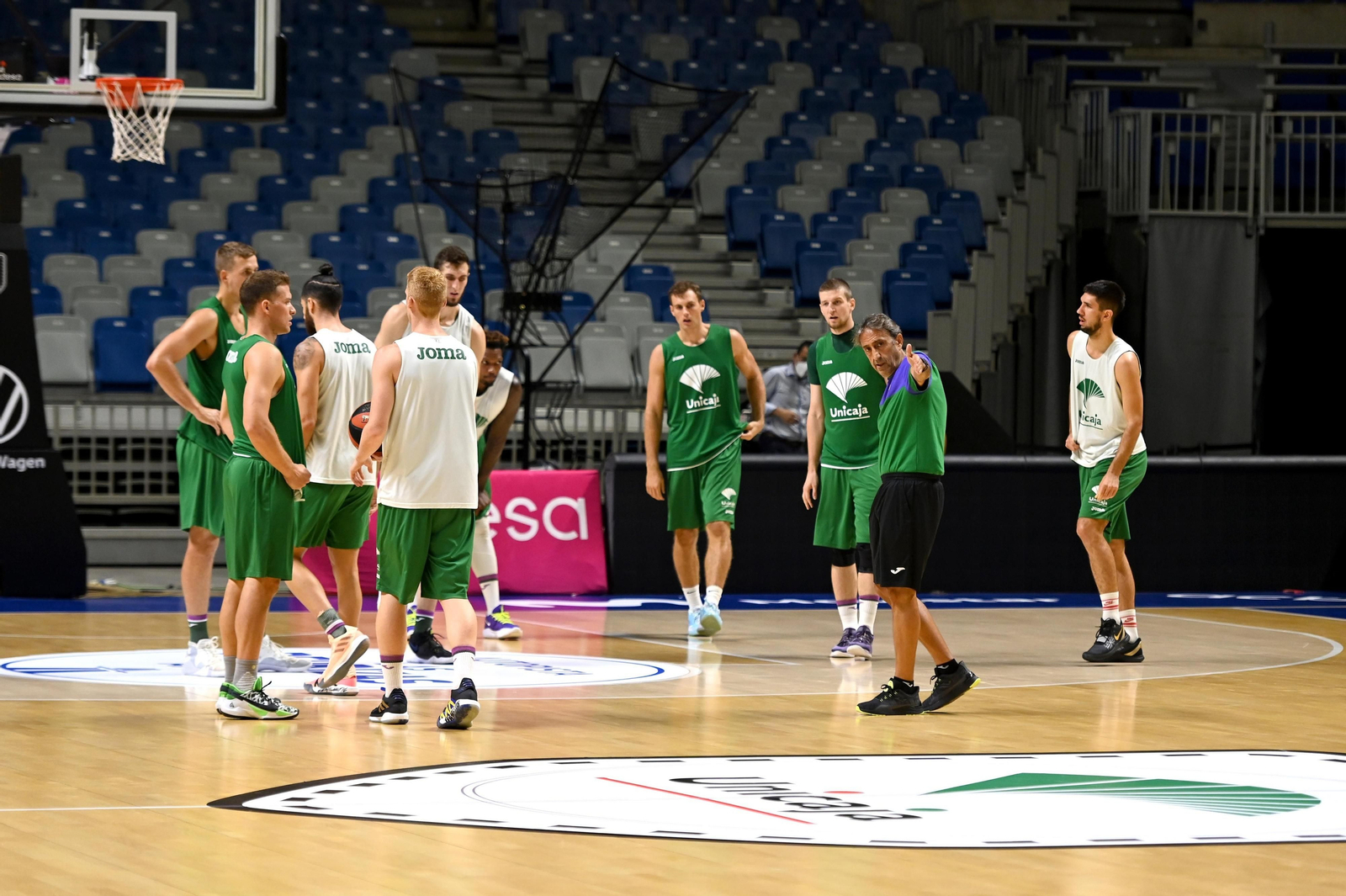 Las fotos del entrenamiento del Unicaja antes de recibir al Barcelona
