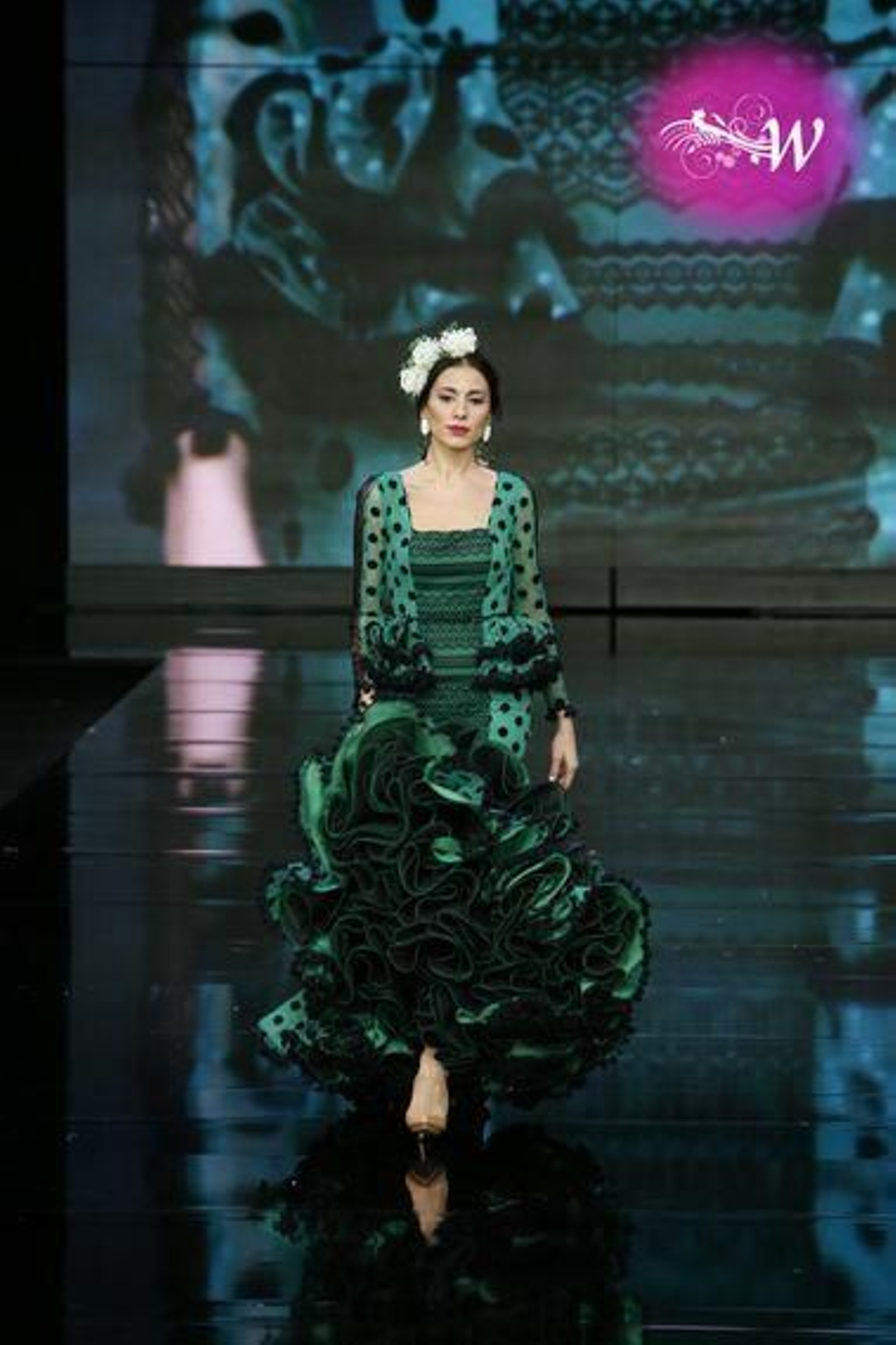 Todas las fotos del desfile de Sara Benítez en SIMOF 2020