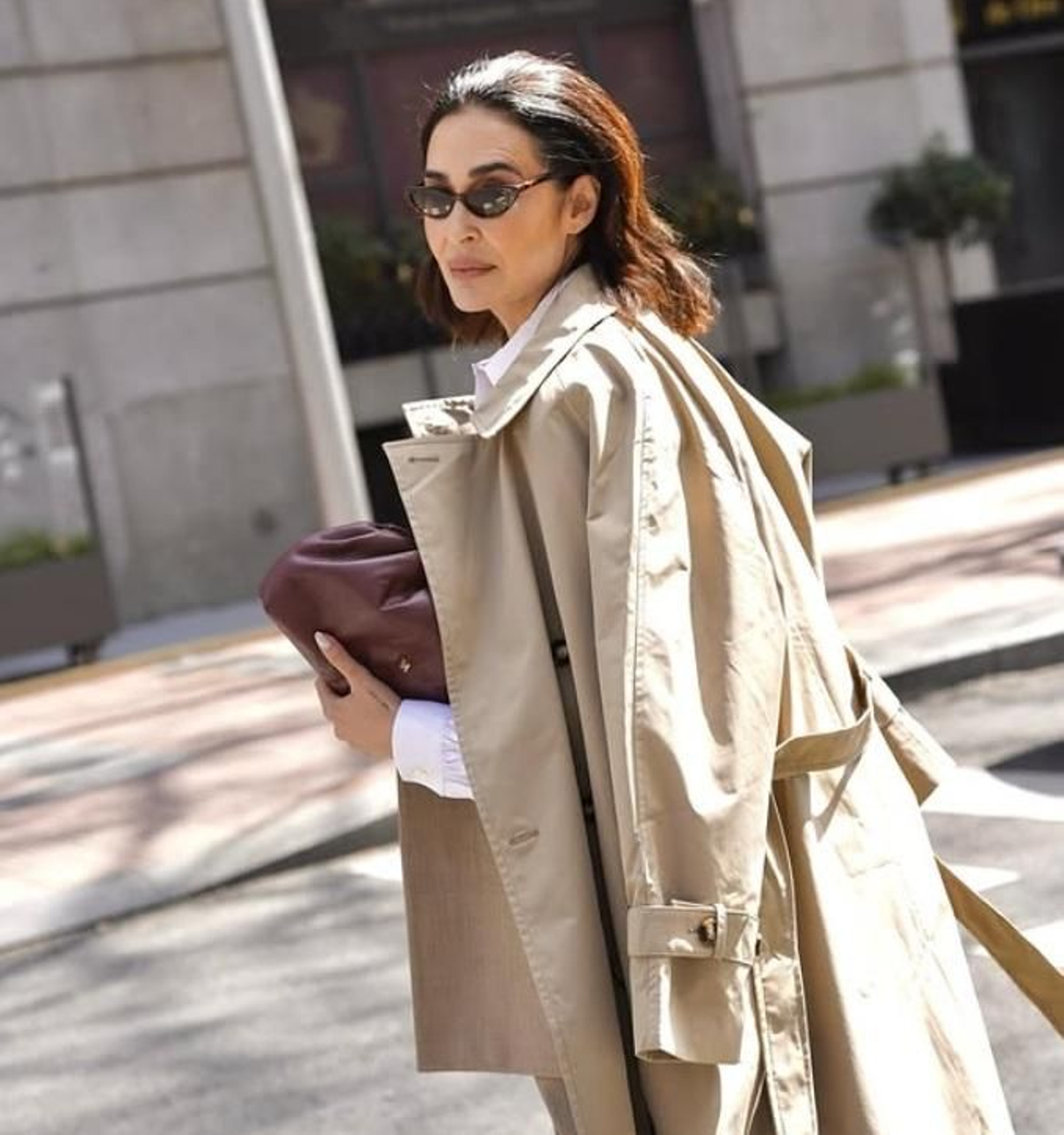 Anchos y de ante, los pantalones de Lefties de estilo boho alternativos al efecto piel que también son tendencia este otoño.