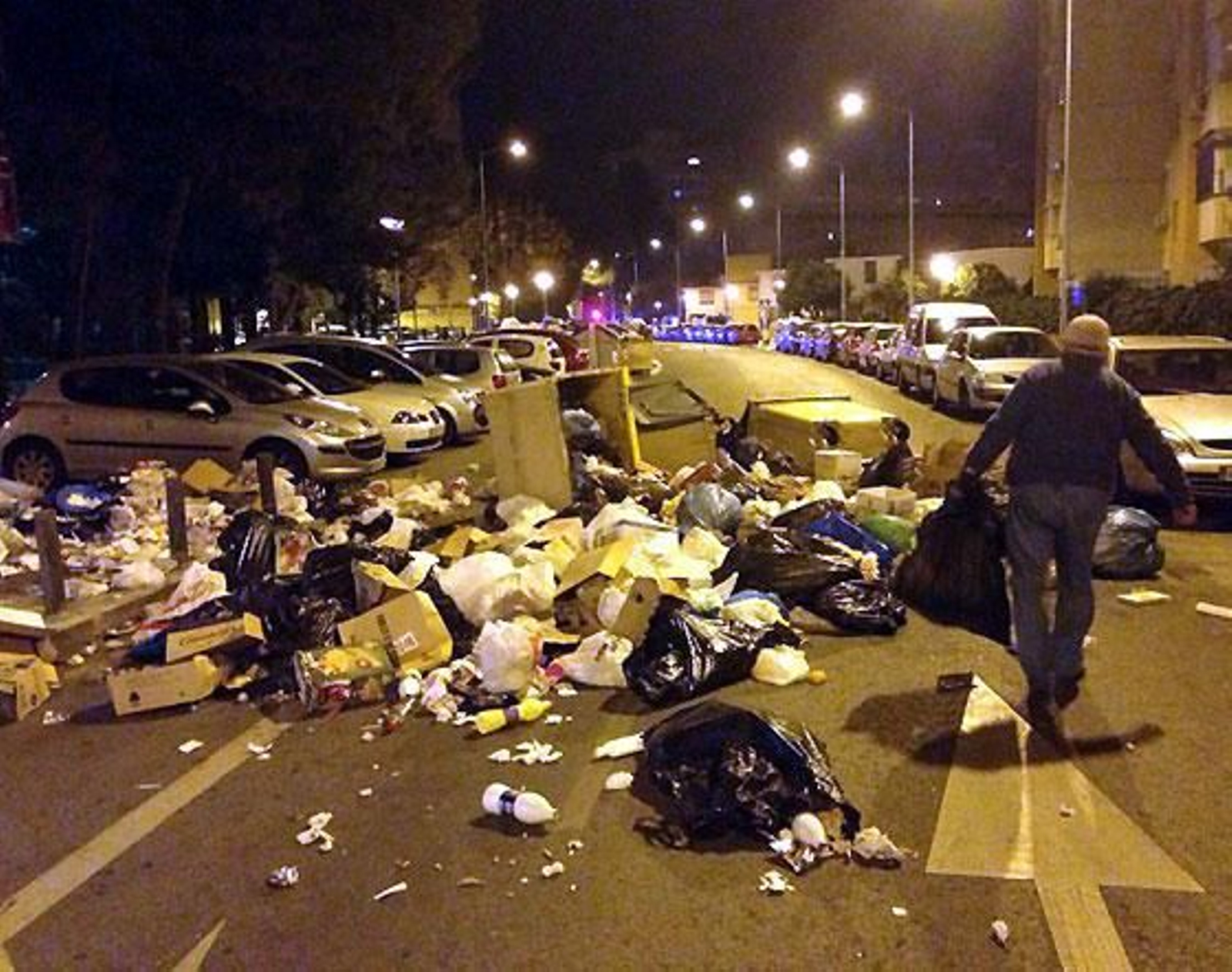 Imágenes de la huelga de Lipasam