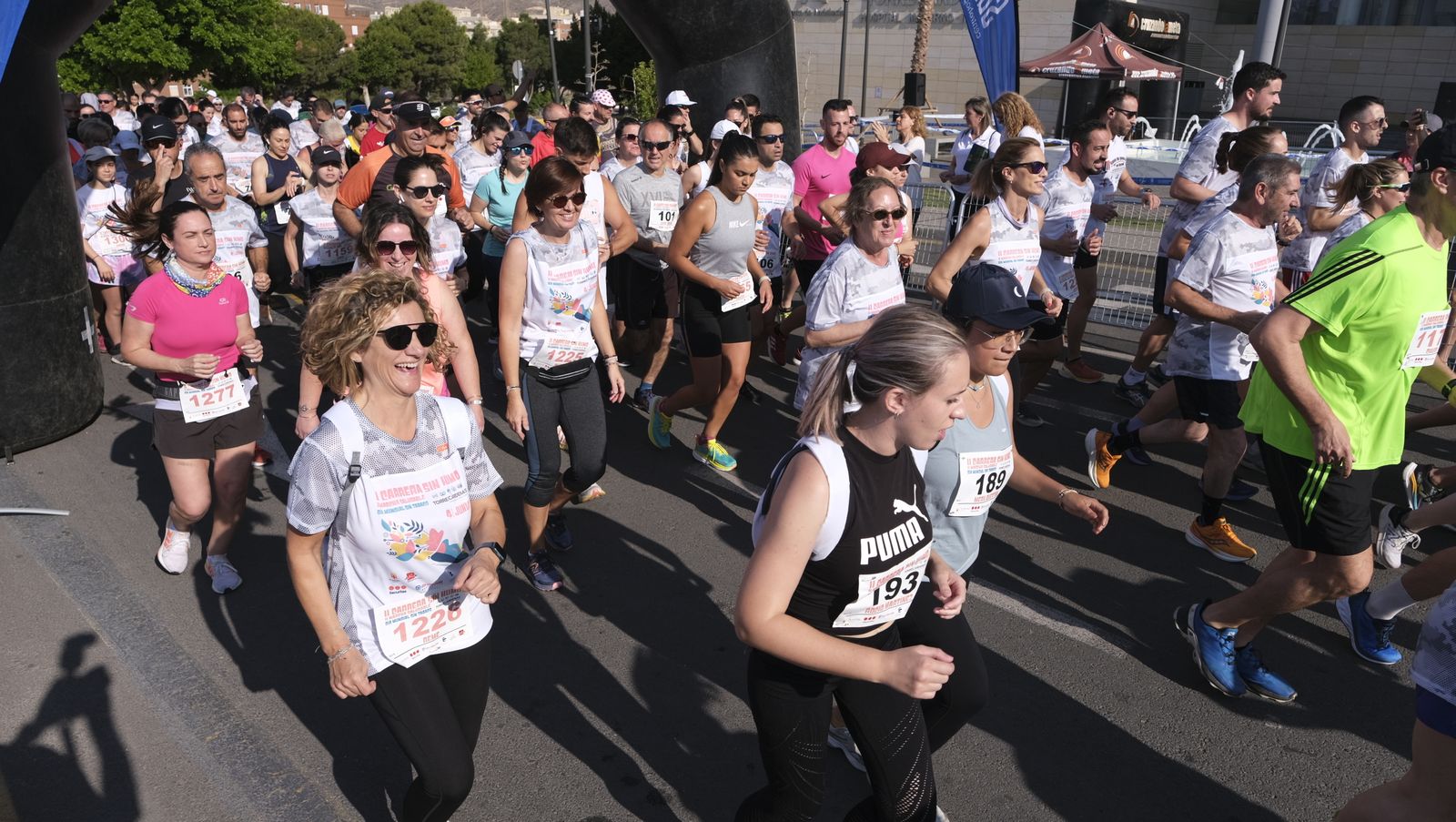 Imágenes de la II Carrera Sin Humo, en Almería