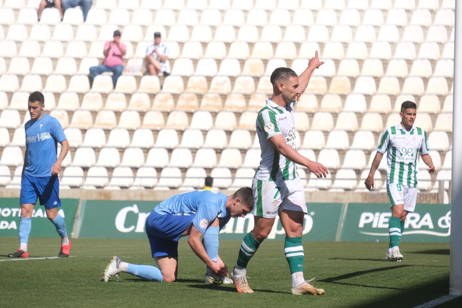 Las mejores fotos del Córdoba CF - Alcoyano en El Arcángel