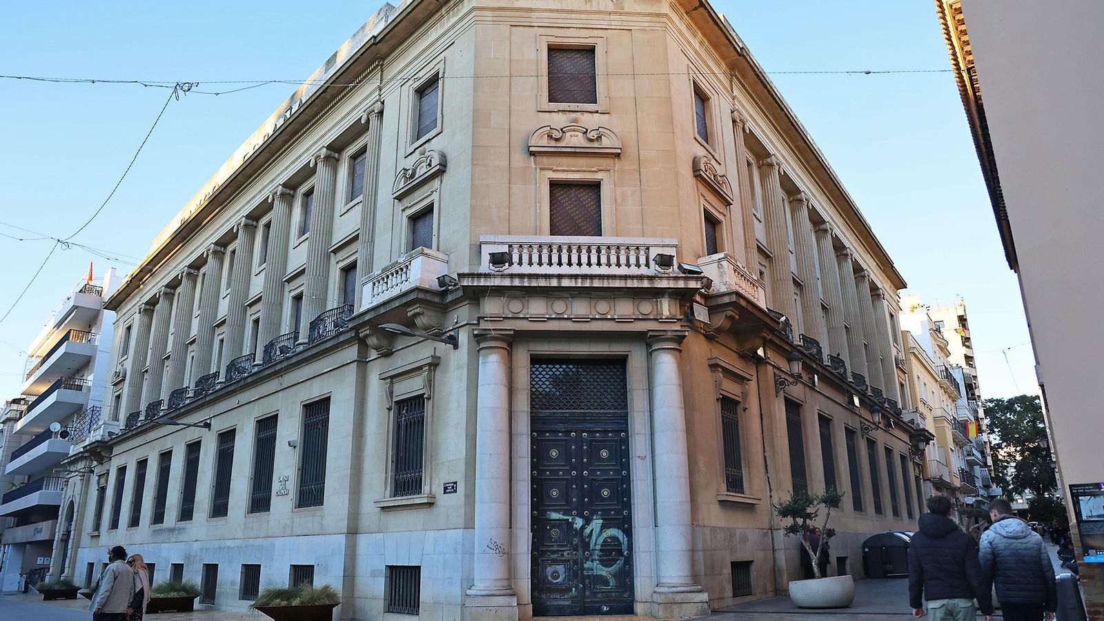 Edificio del Banco de España en la capital onubense.