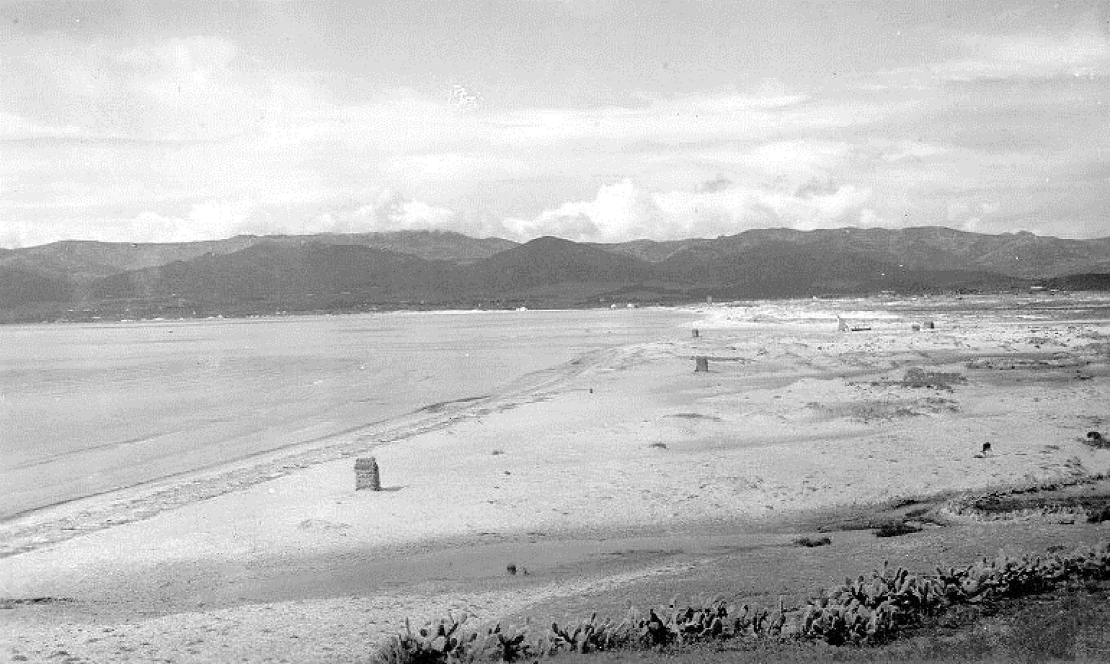 La ensenada de Getares, donde se instaló la almadraba de Marset y Compañía