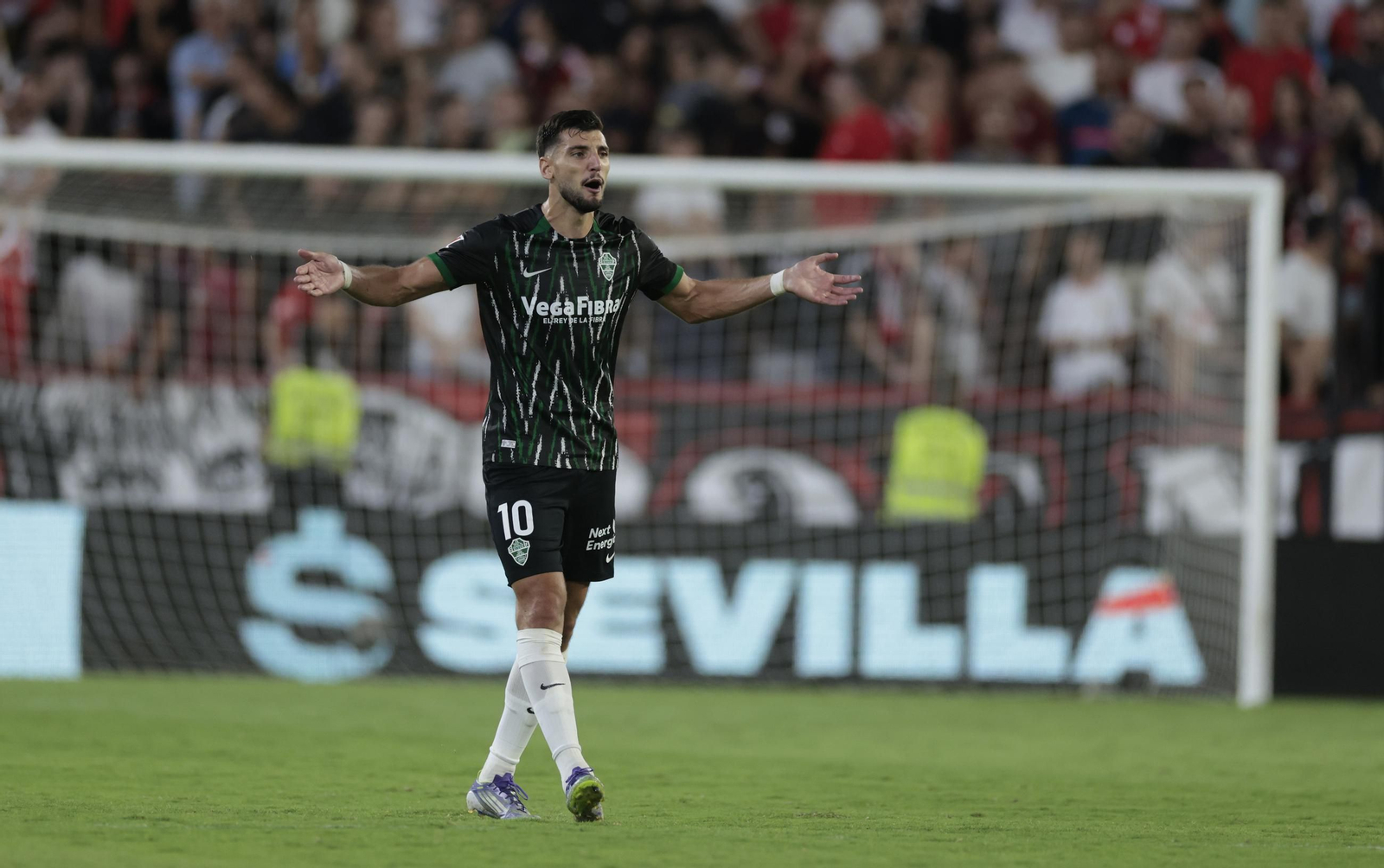 Rafa Mir en su última visita al Ramón Sánchez-Pizjuán
