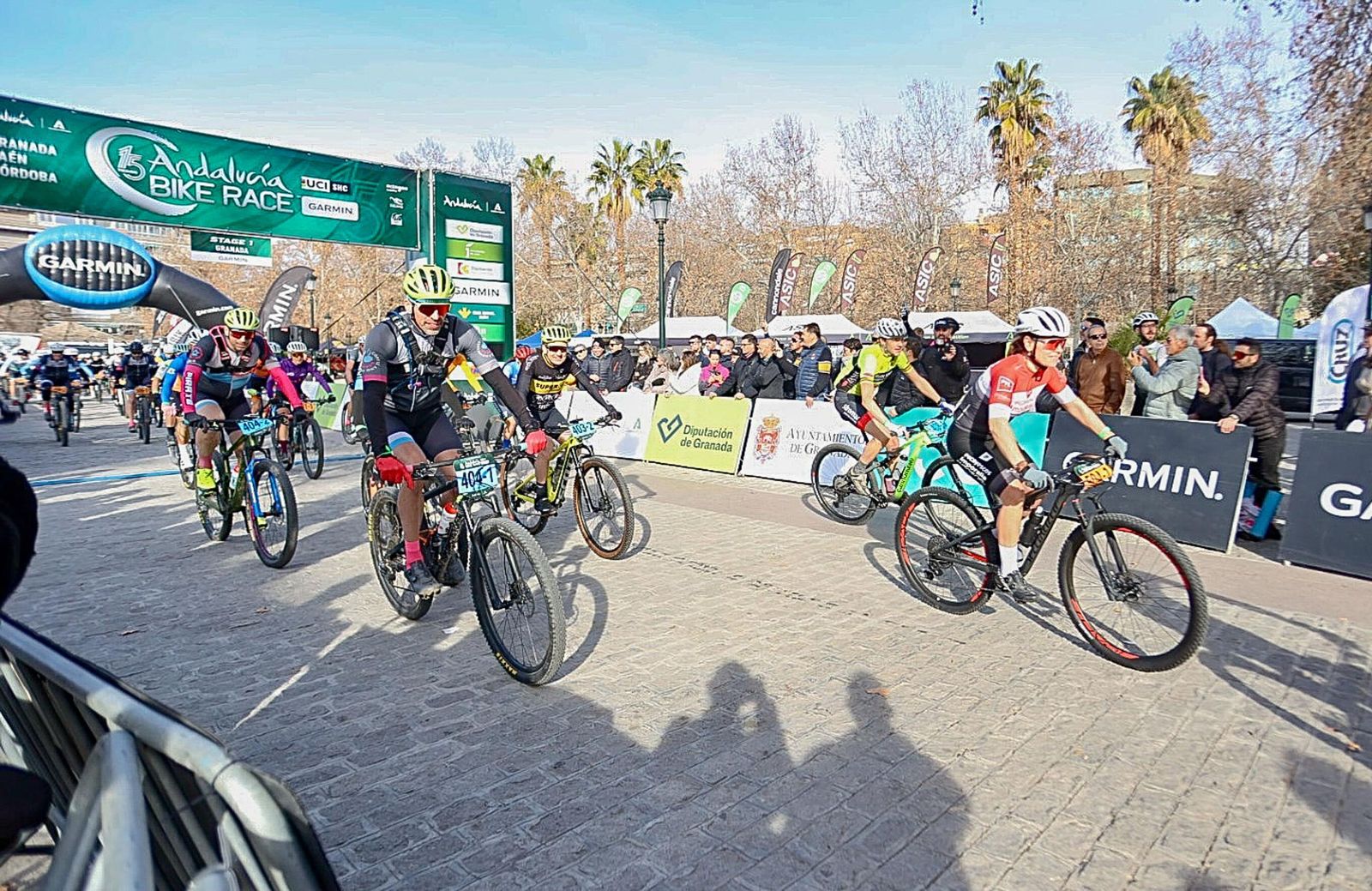 Las mejores imágenes de la primera etapa de la Andalucía Bike Race