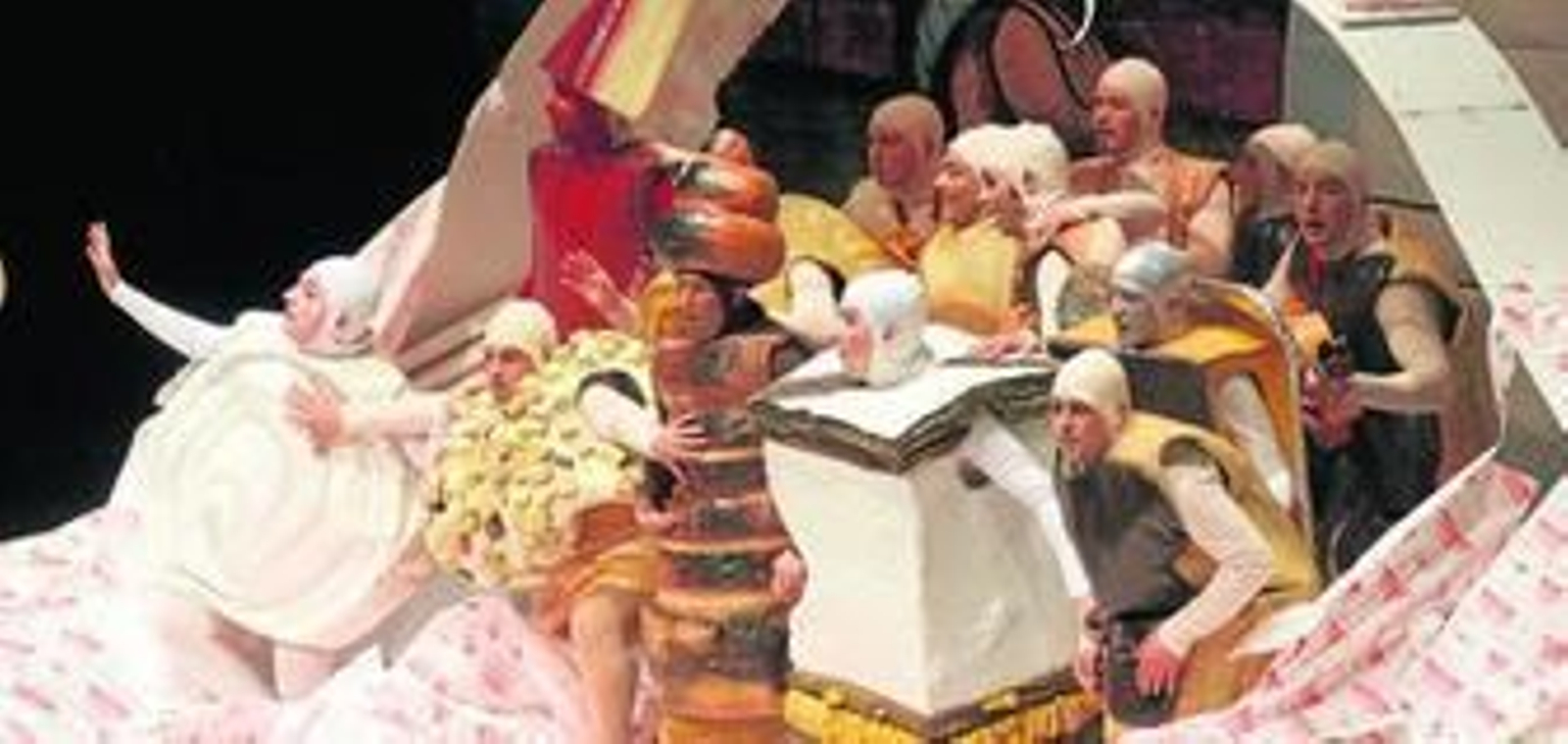 1. La murga La santa docena, disfrazada de pasteles de Pavón. 2 La comparsa dirigida por Tubito, La playa de los disfraces. 3. La murga Tengo un trocito de mar. 4. Comparsa femenina Quien esté libre de pecado.... 5 . La murga Los más cabritos del C arnaval. 6. La comparsa La charanga del mamarracho.