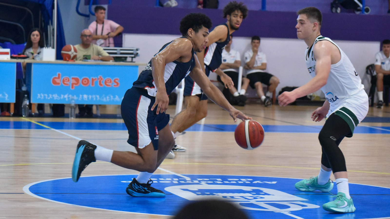 Las fotos de la primera jornada del Torneo Intenacional de Baloncesto U-20 de La Línea