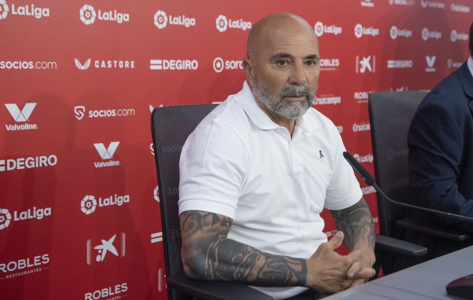 Las imágenes de la presentación de Sampaoli como nuevo entrenador del Sevilla