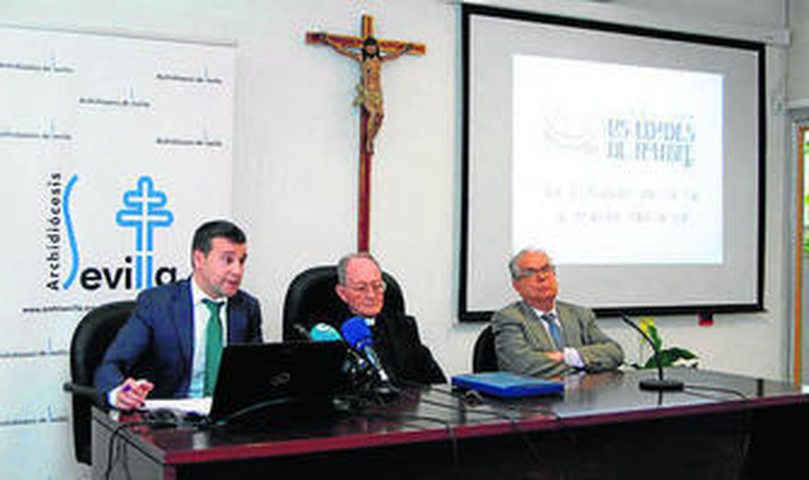 Un momento de la presentación de la exposición.