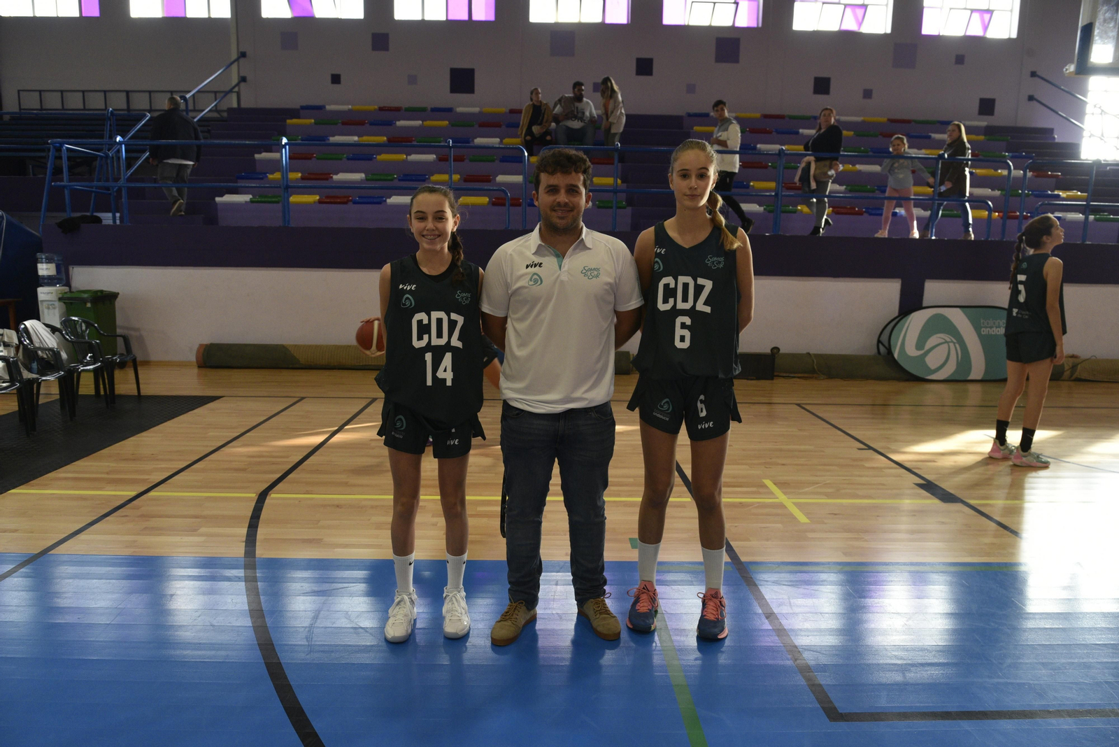 La primera jornada del Andaluz infantil femenino de baloncesto en La Línea
