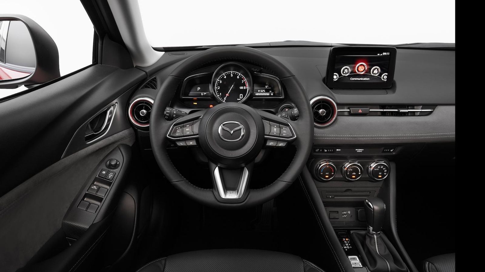 El MZD Connect, el sistema de infoentretenimiento, pasa a ser de serie en toda la gama.