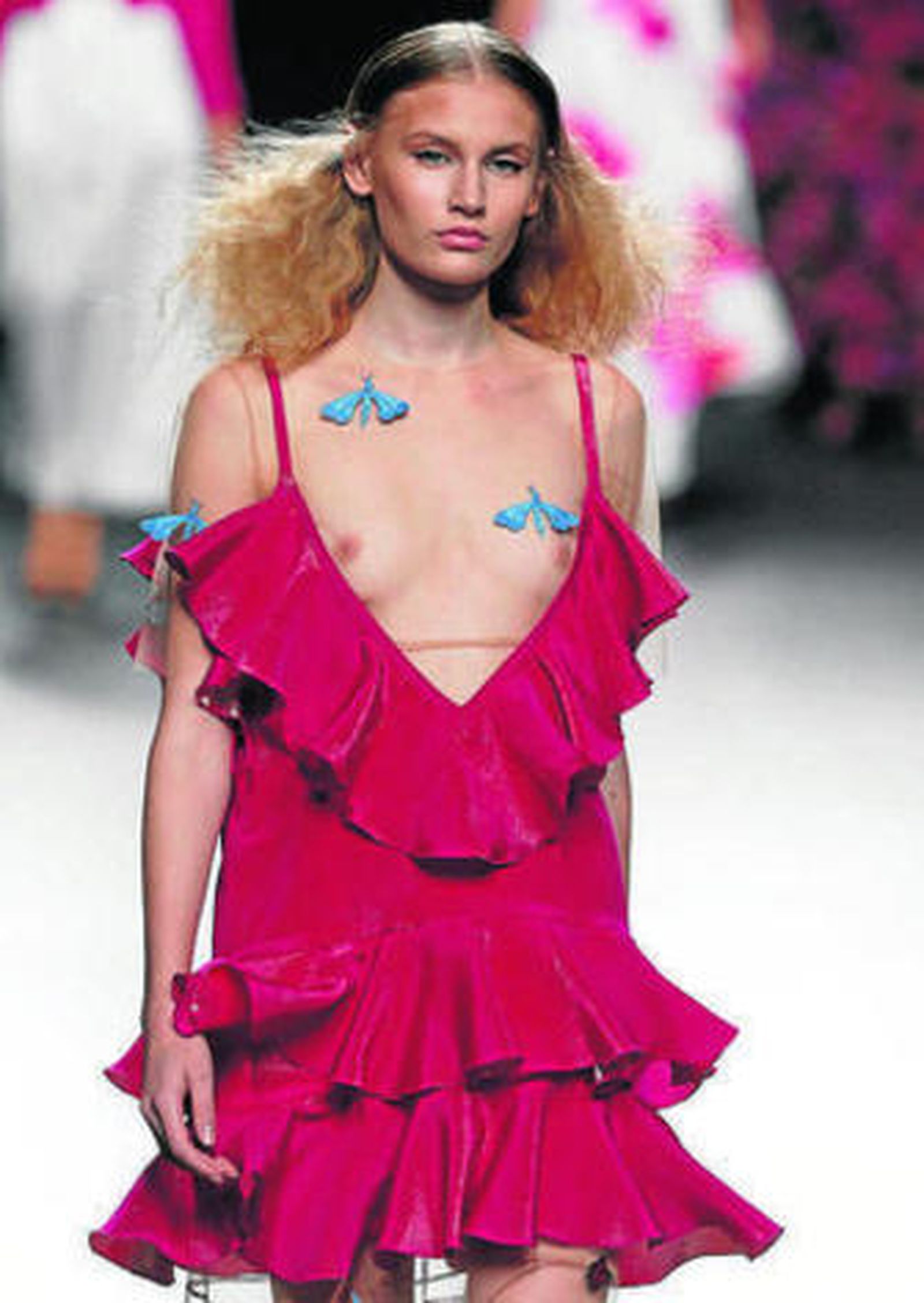 Juana Martín adelanta la primavera en Madrid