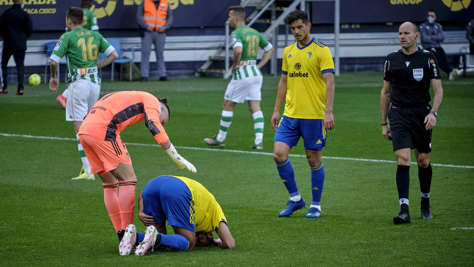 Partido Cádiz CF - Real Betis. Partido Cádiz CF - Real Betis.