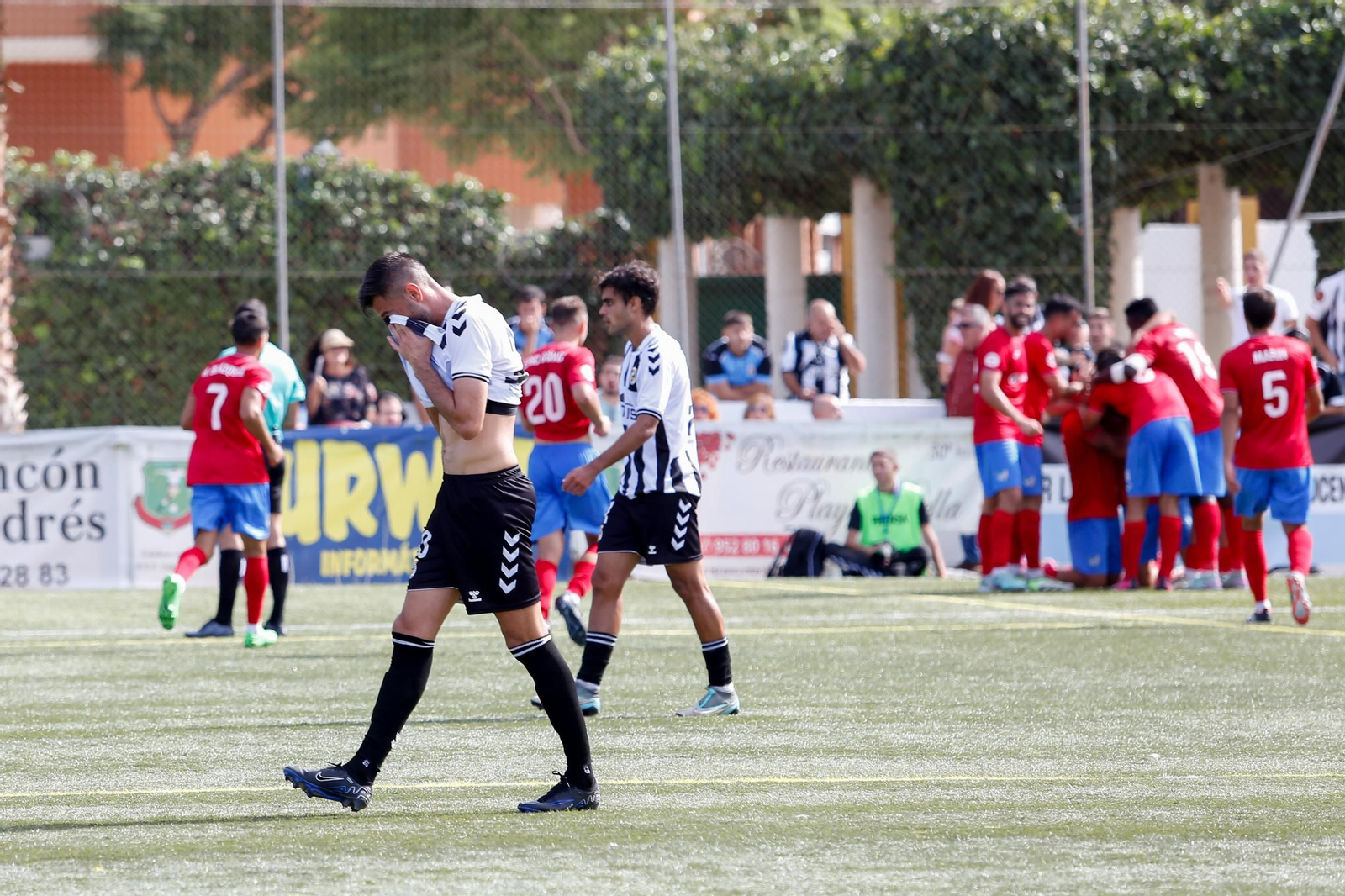 Las fotos del Estepona-Balona de Segunda Federación (4-0)
