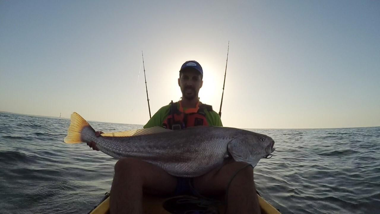 Pesca deportiva en káyak en Huelva