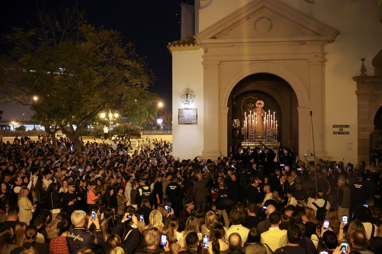 Los mejores momentos del Viernes de Dolores en Málaga, en fotos