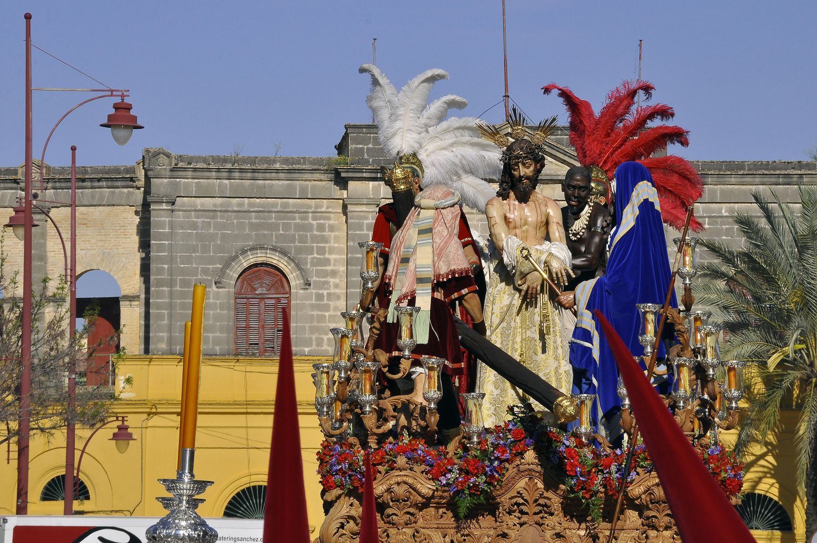 Nuestro Padre Jesús  de la Paz en la calle Circo en una imagen de archivo