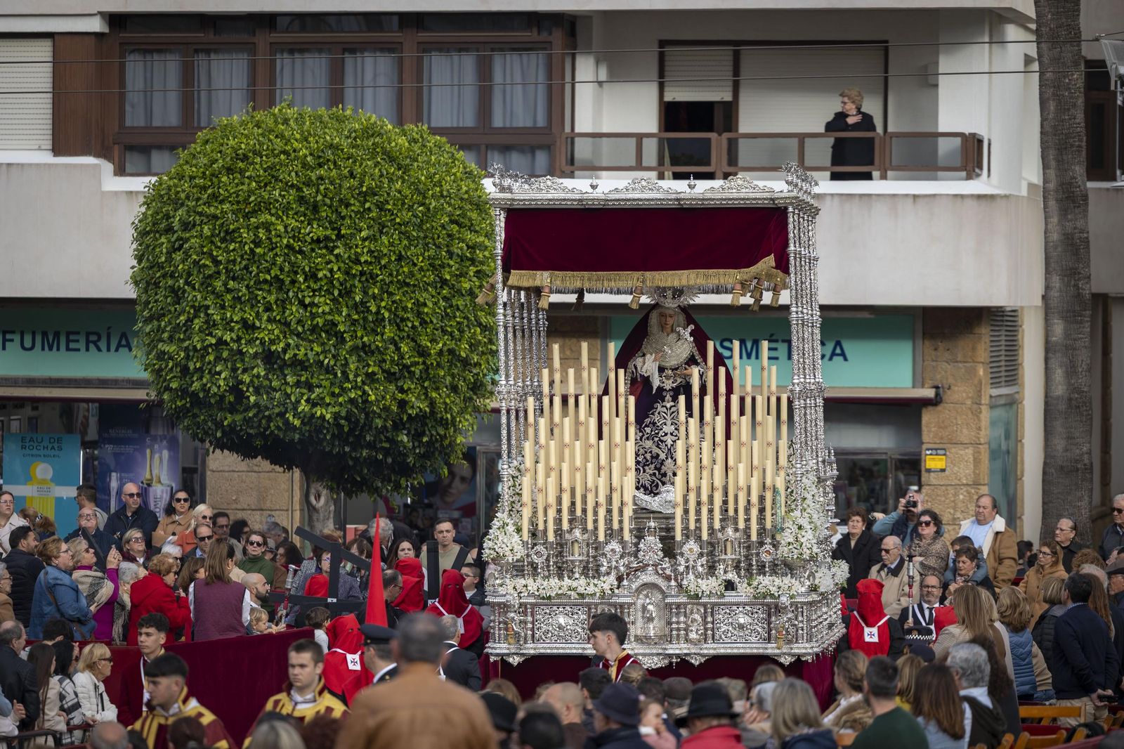 Las imágenes de la hermandad de Medinaceli en la Semana Santa de San Fernando 2025