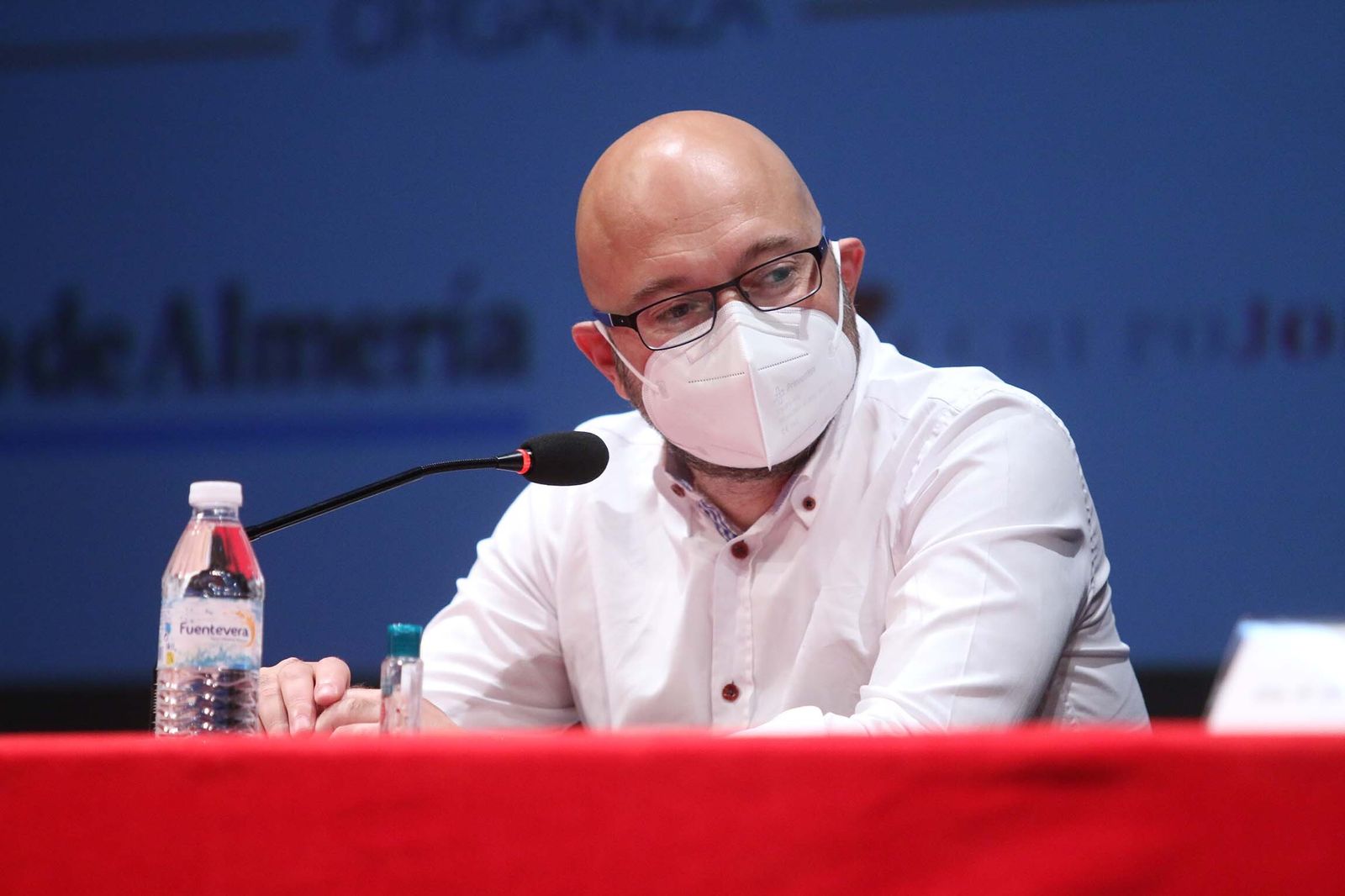 Fotogalería de Diario de los Libros, con Fernando J. Múñez y su obra 'Los diez escalones'