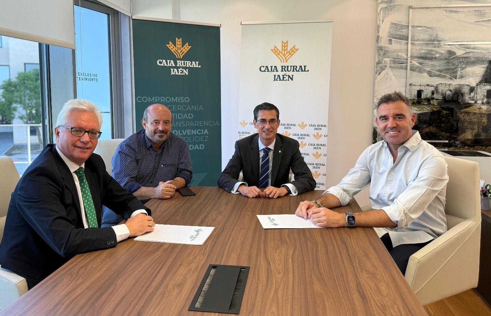 De izquierda a derecha: Juan Gallego, Sebastián Medina, Fernando Planelles y Fran Anera.