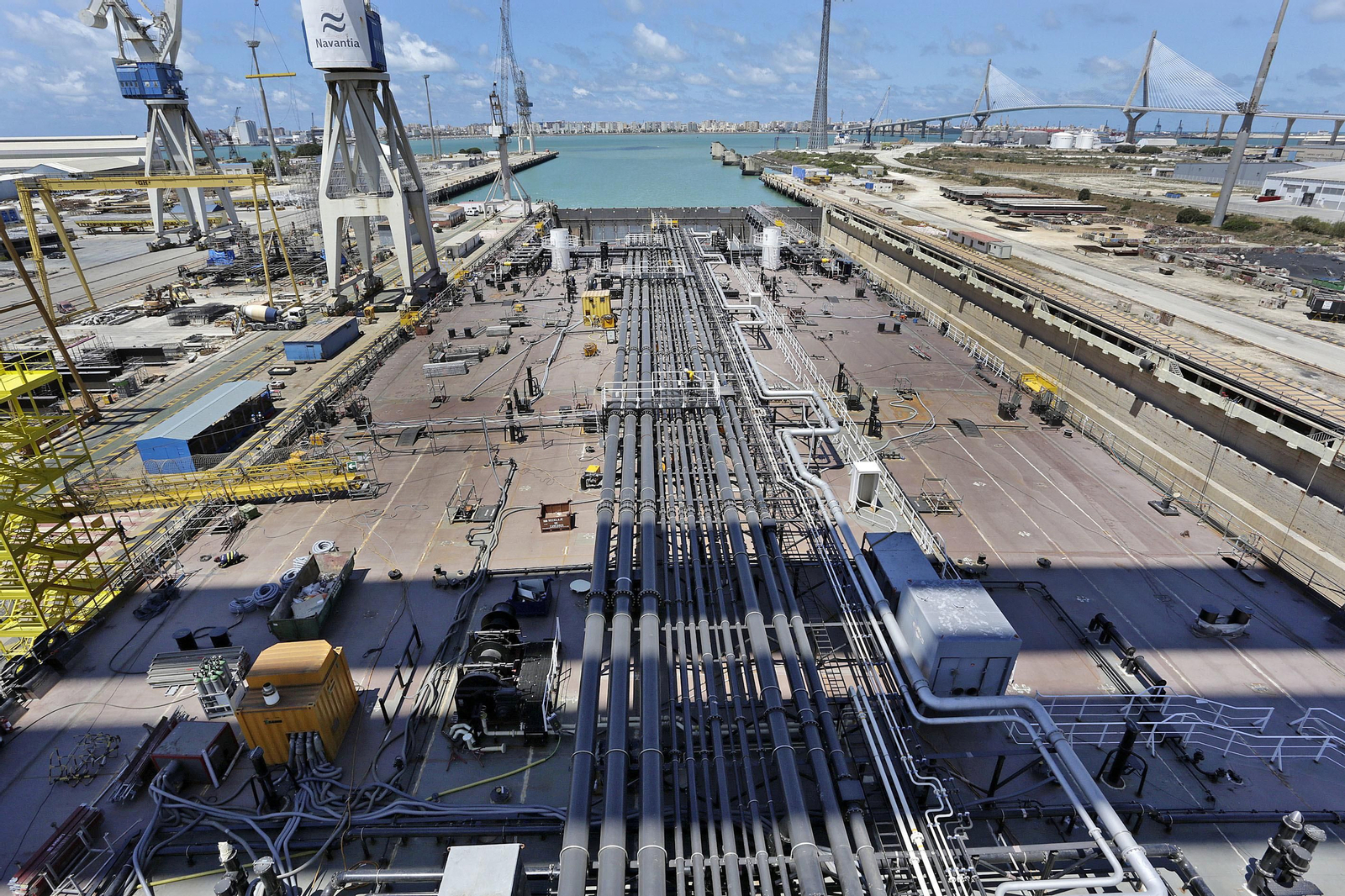 Imágenes de la construcción de los petroleros  tipo 'Suezmax' en Puerto Real