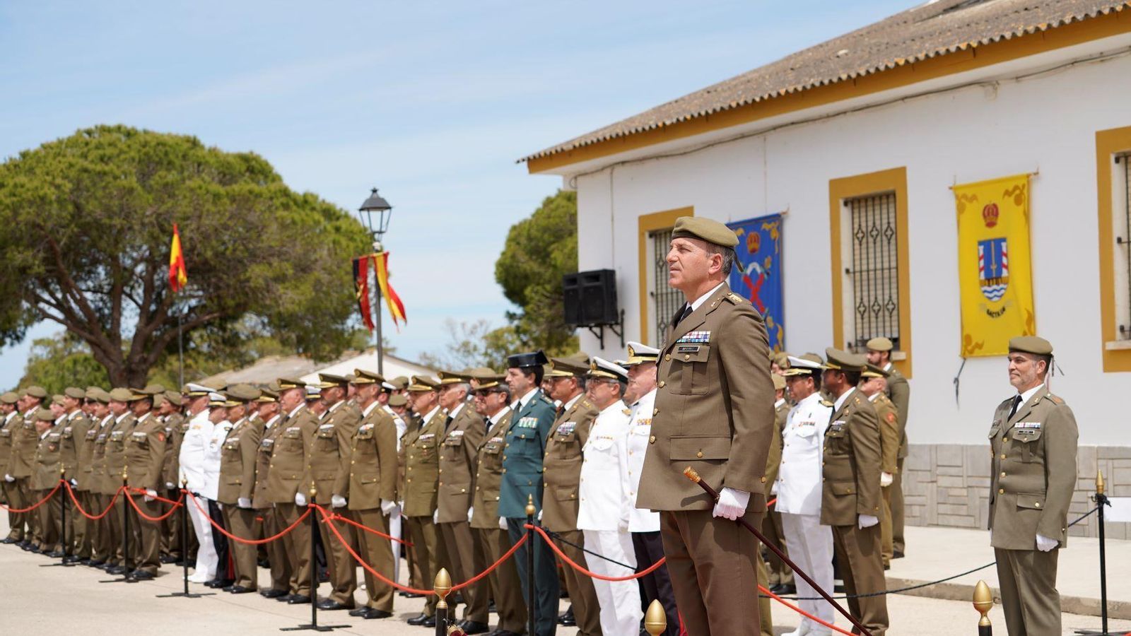 Celebración del 2 de mayo en el RACTA-4 de Camposoto.