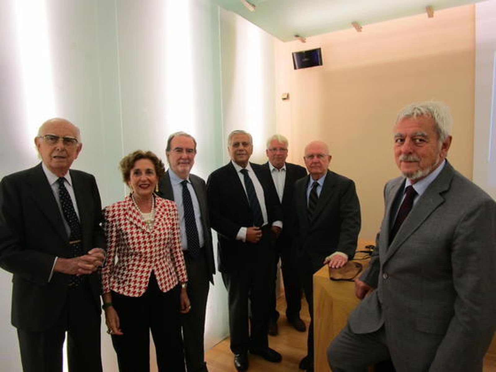 Patricio Pemán, María José Fernández Arufe, Miguel Ángel García-Agulló, Andrés Contreras, Hans-Josef Artz, Manuel Paredes y Joaquín Fernández Pérez-Lila.  Foto: Ignacio Casas de Ciria