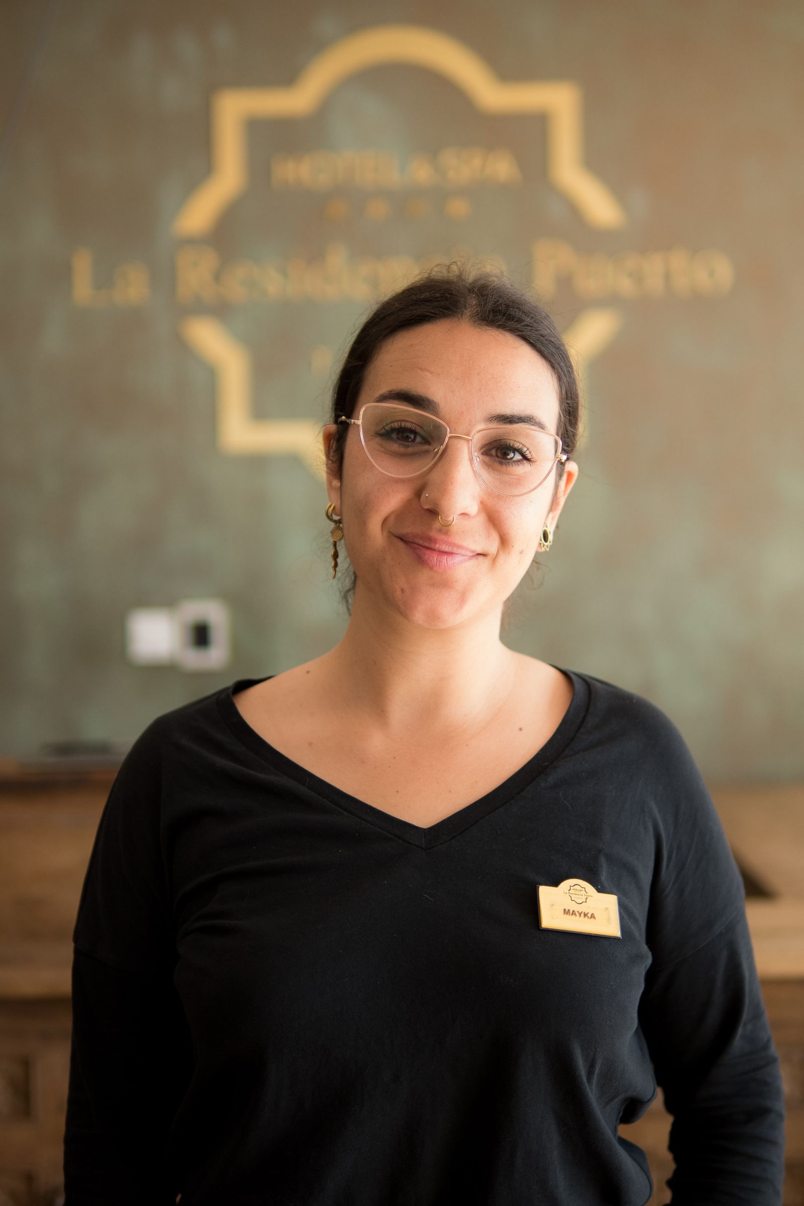 Mayka atencion al cliente y reservas