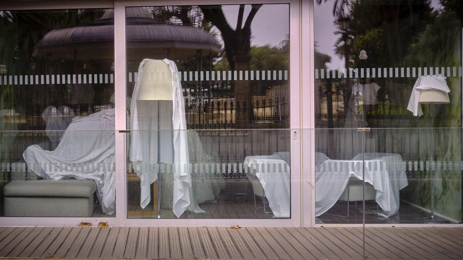 Hotel cerrado en Cádiz