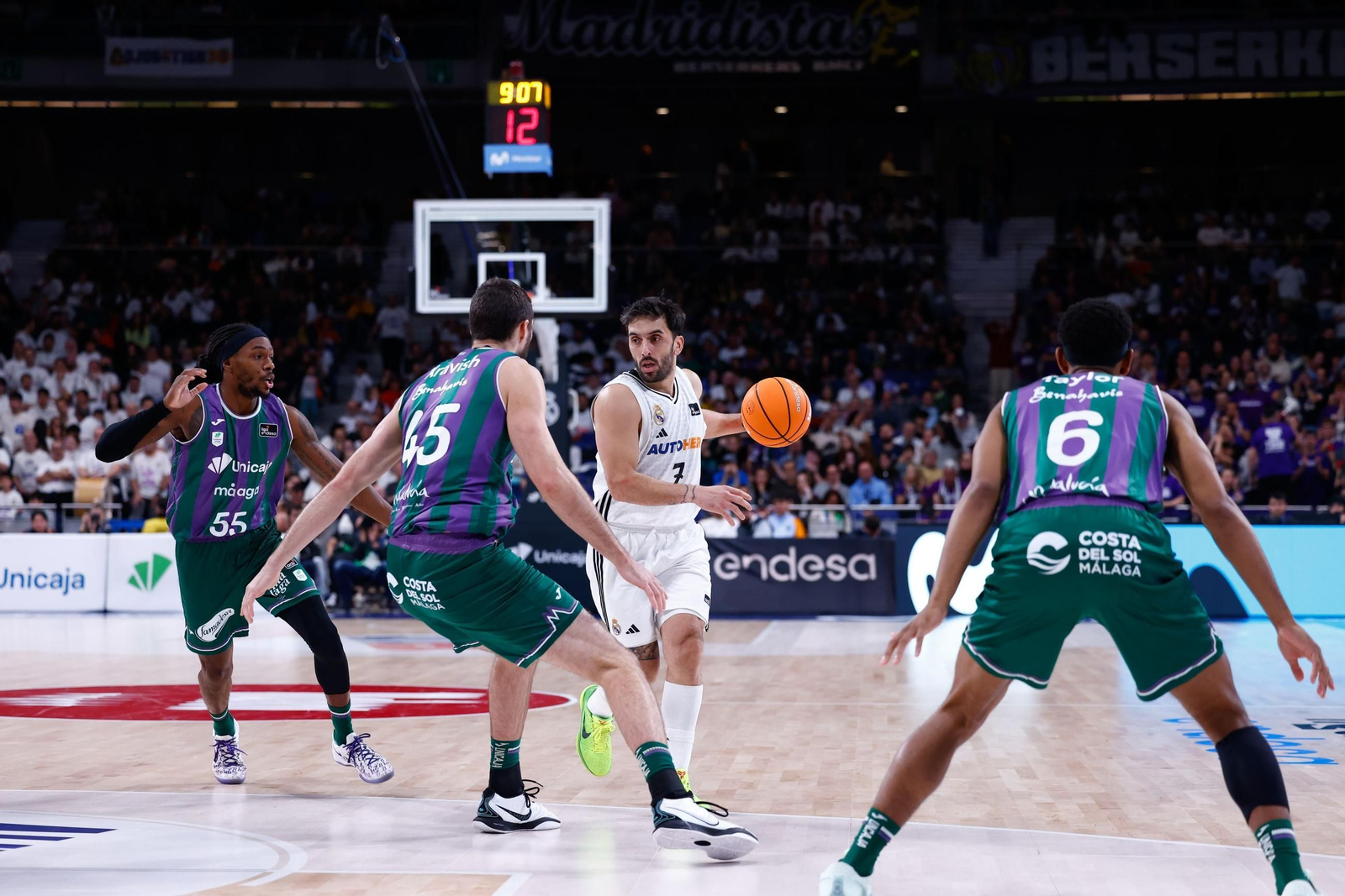 El Real Madrid-Unicaja, en fotos