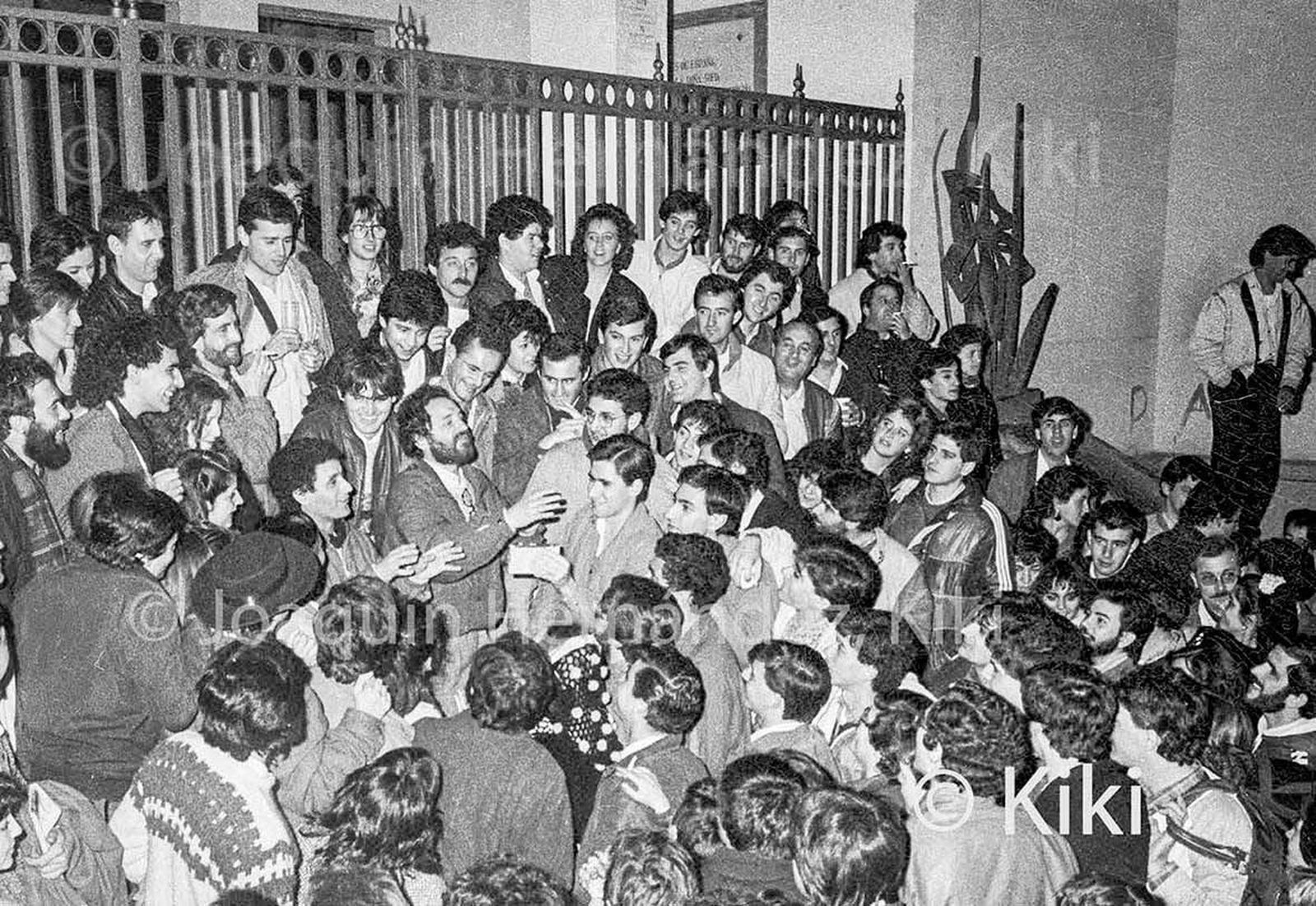 El cajonazo de Los Cubatas. Foto Kiki