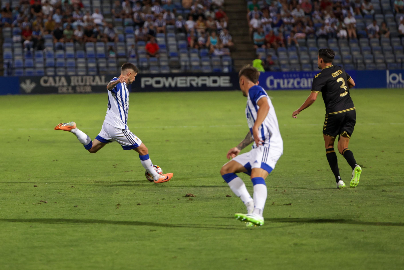 Las imágenes del partido entre el Recreativo de Huelva y el Intercity