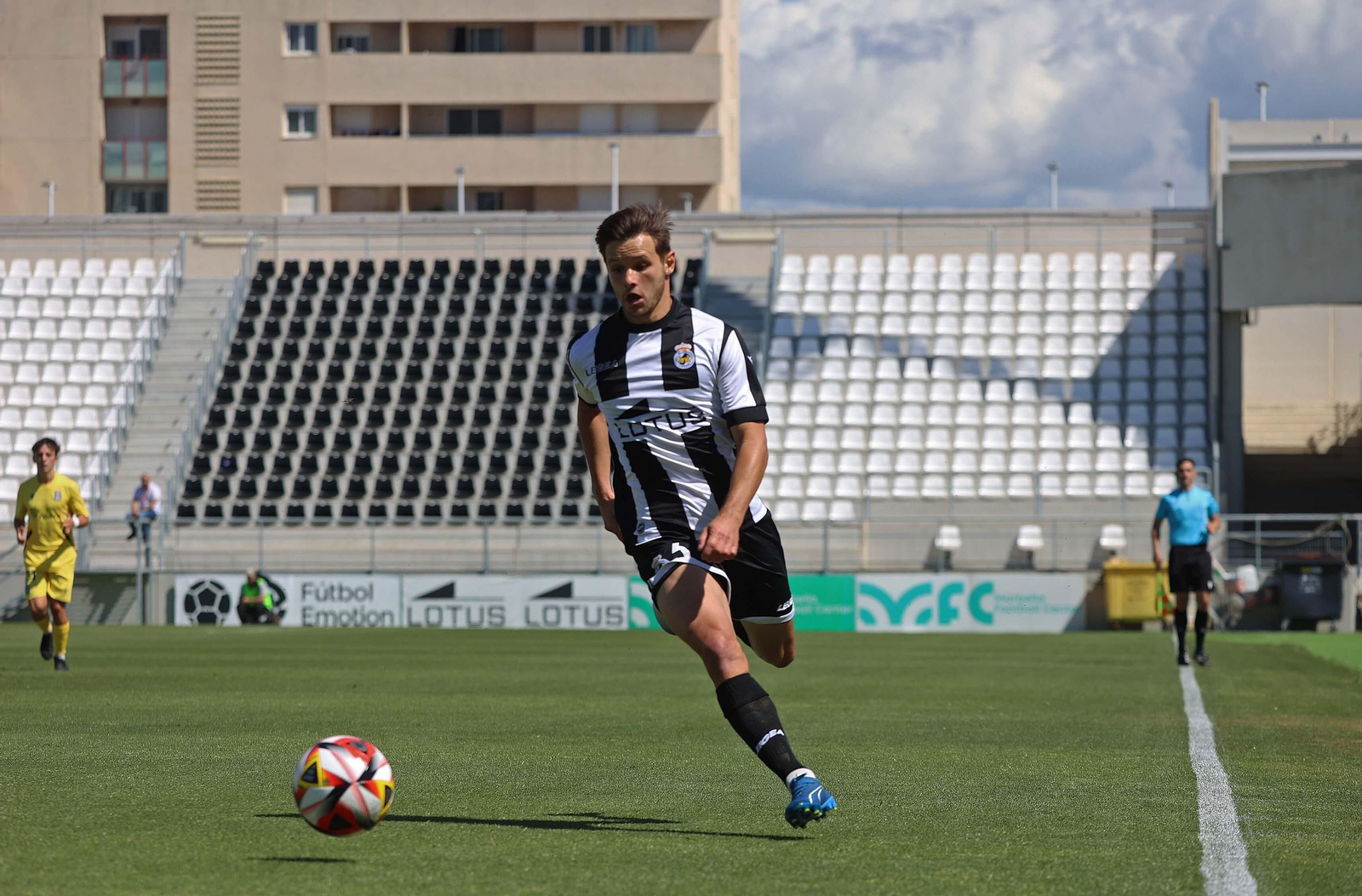 Las mejores fotos del Balona - Cartagena B de Segunda RFEF